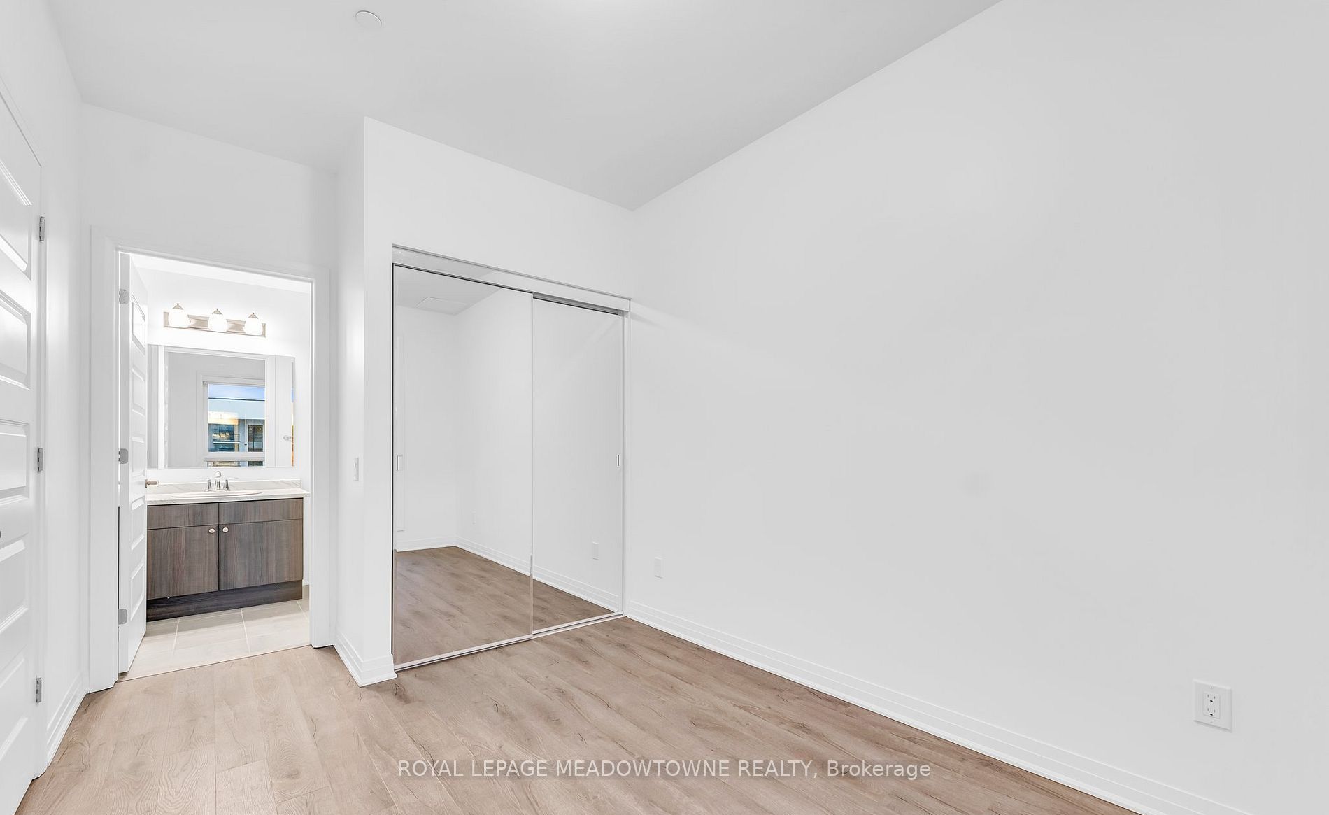 460 Gordon Krantz Avenue 511 Property Photo 15