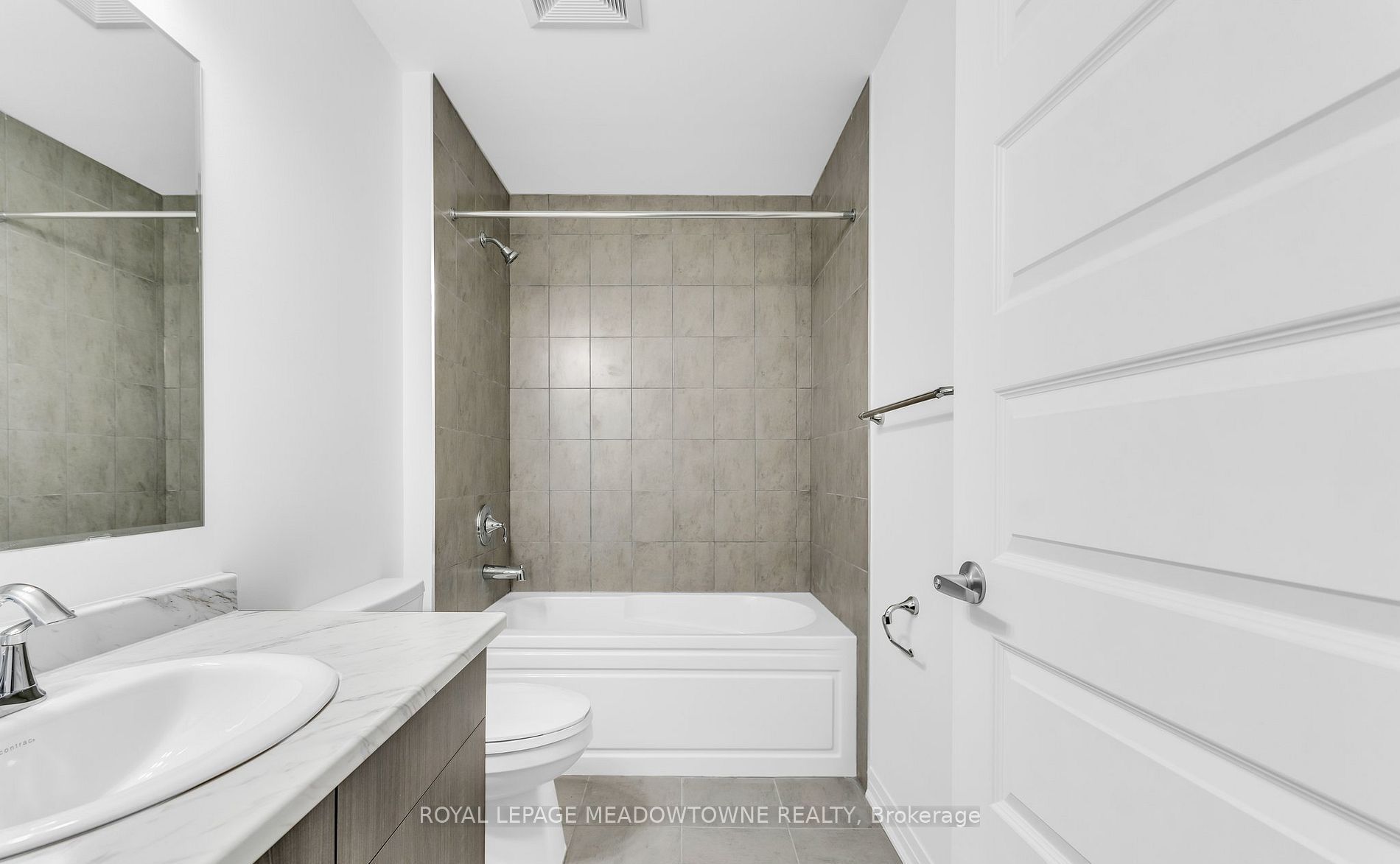 460 Gordon Krantz Avenue 511 Property Photo 18
