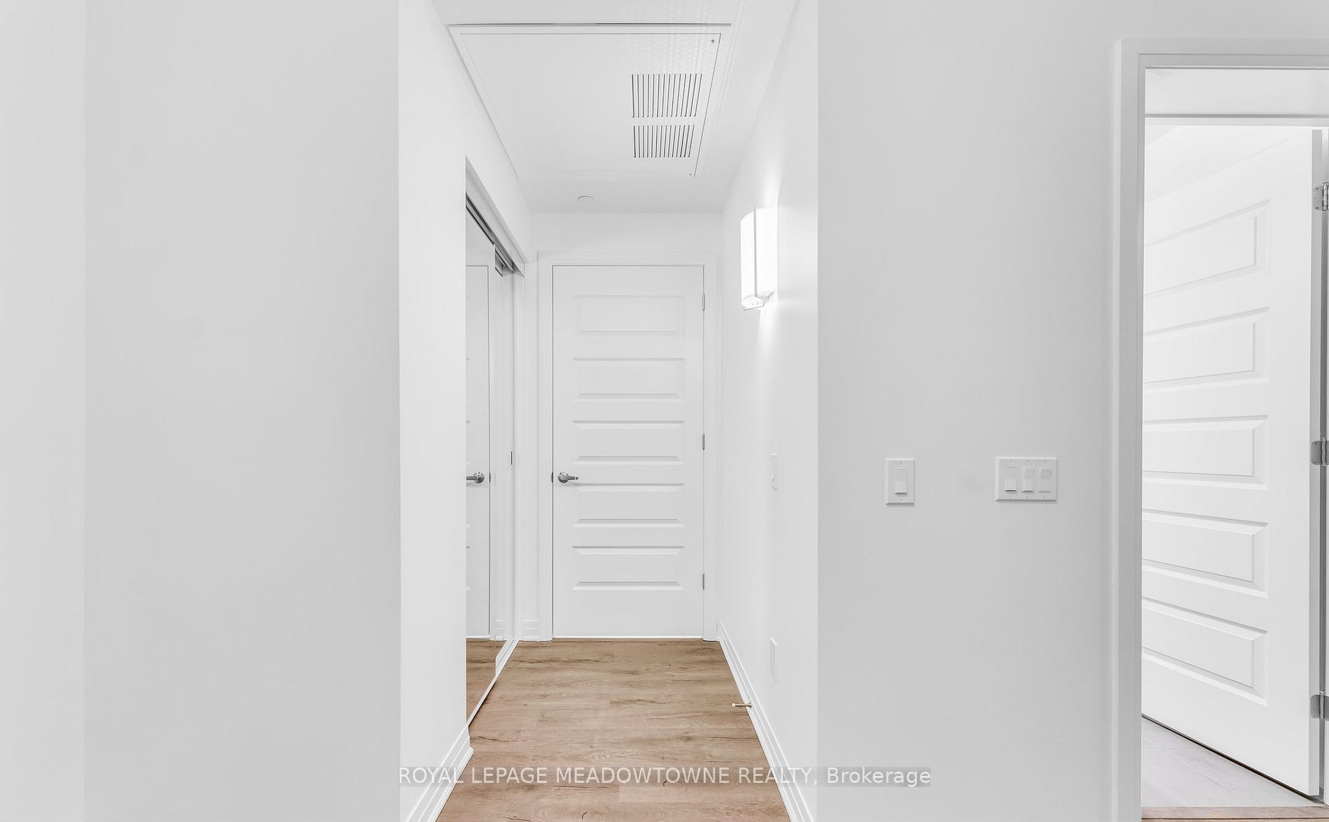 460 Gordon Krantz Avenue 511 Property Photo 23
