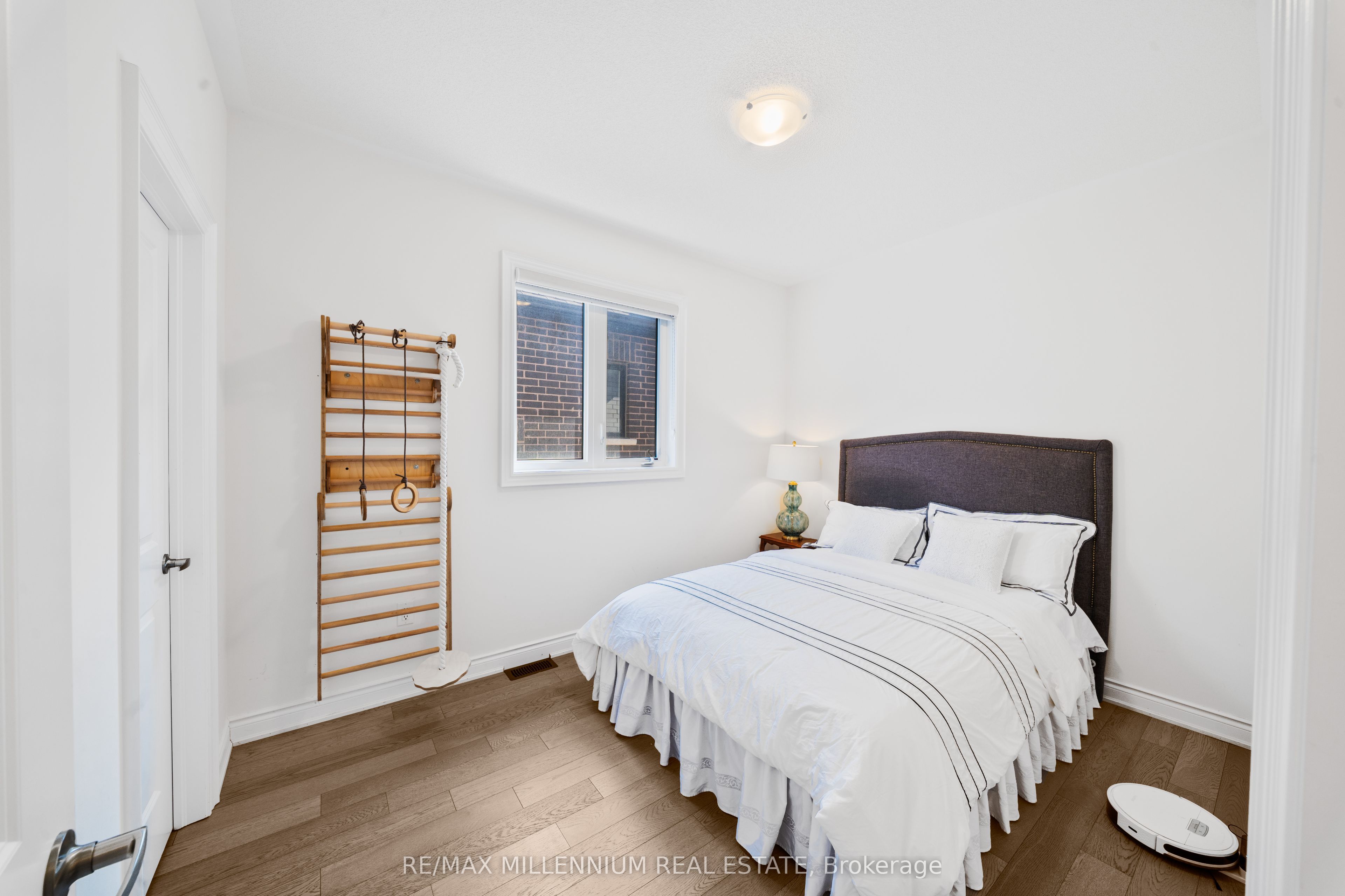 20 Calabria Drive Property Photo 21