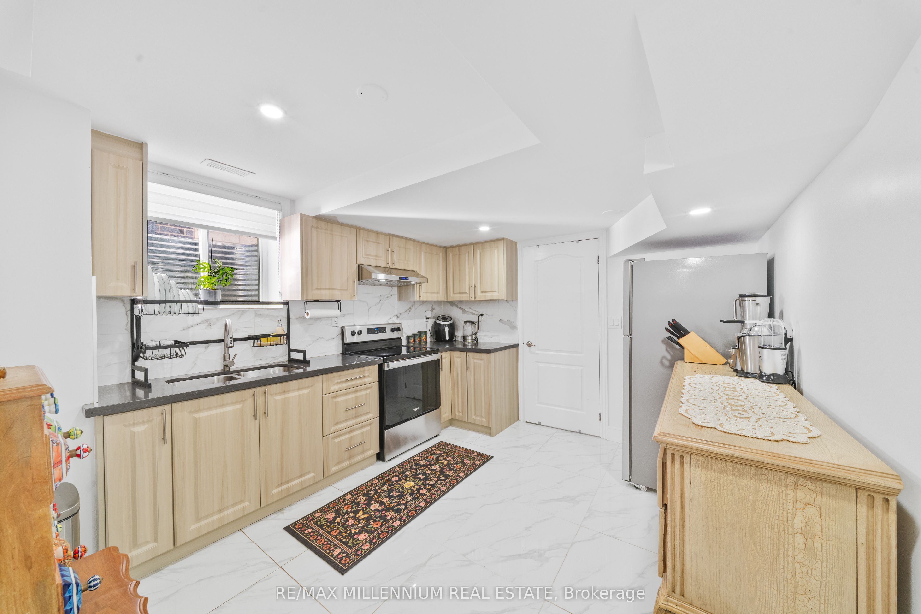 20 Calabria Drive Property Photo 32