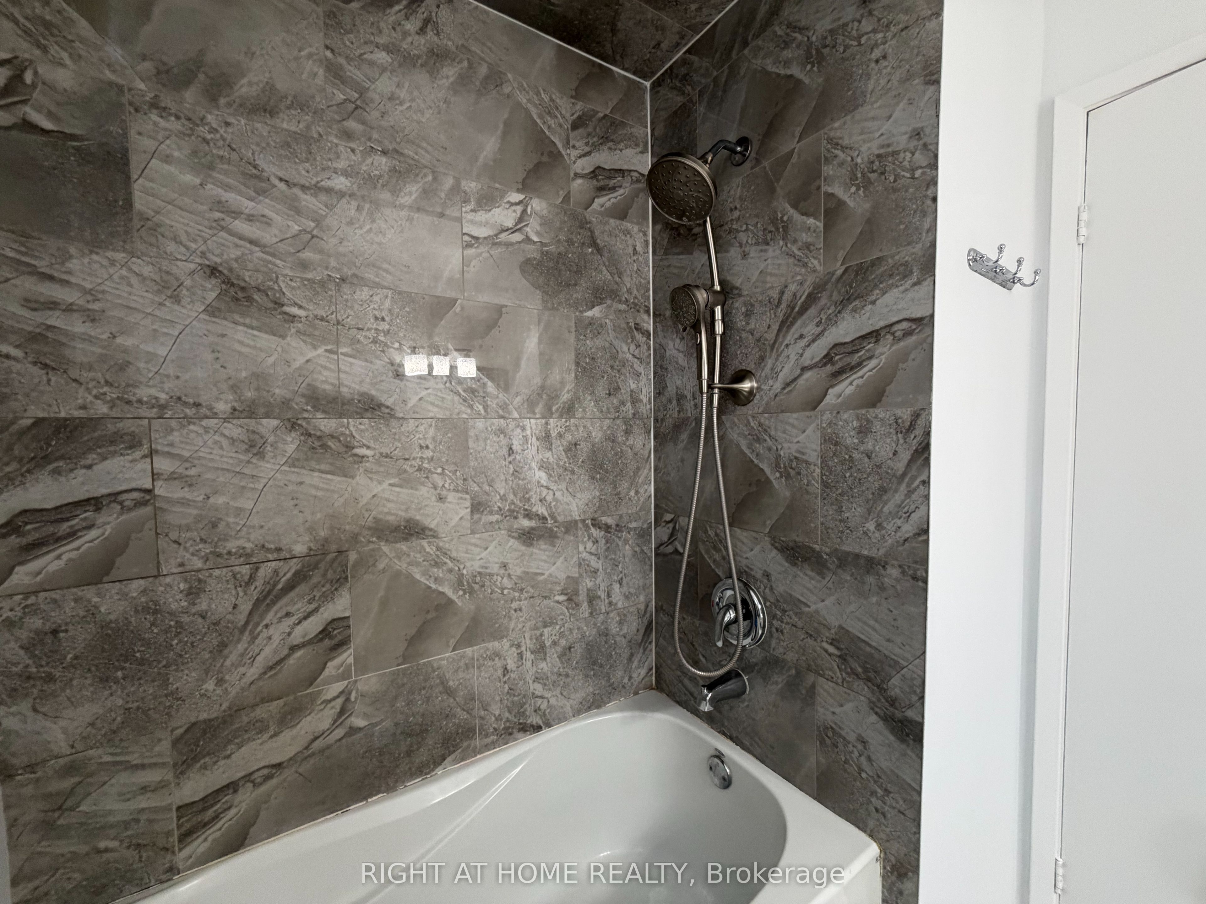 5021 Pinedale Avenue 5 Property Photo 15