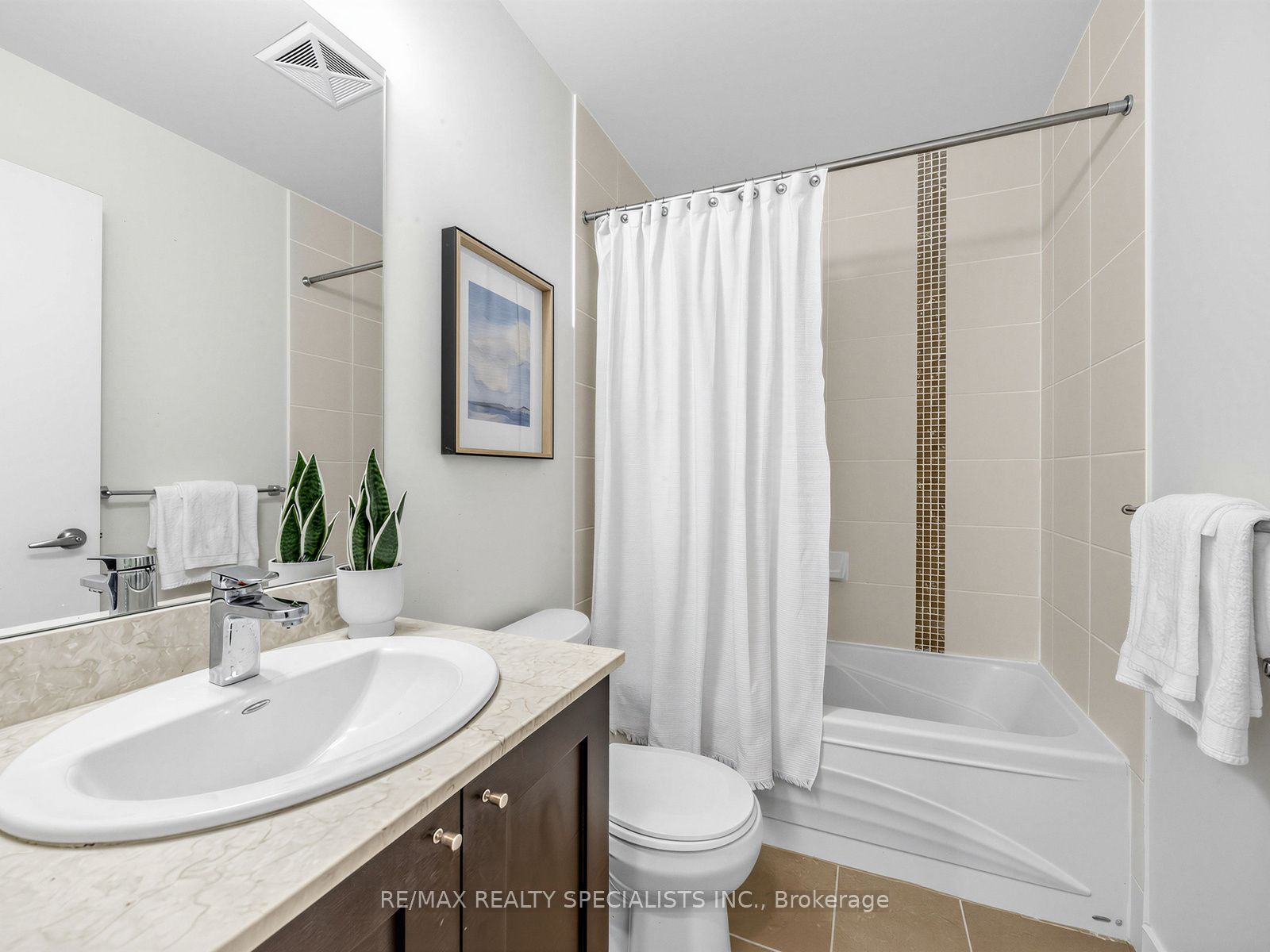 4070 Confederation Parkway 1507 Property Photo 15