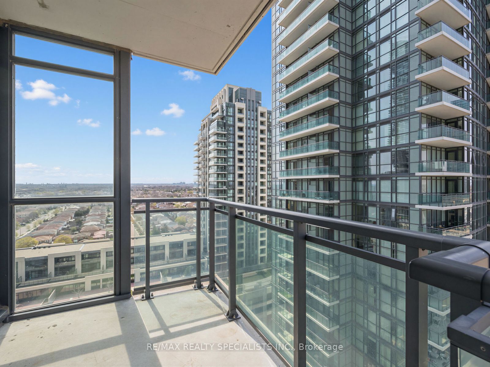 4070 Confederation Parkway 1507 Property Photo 18