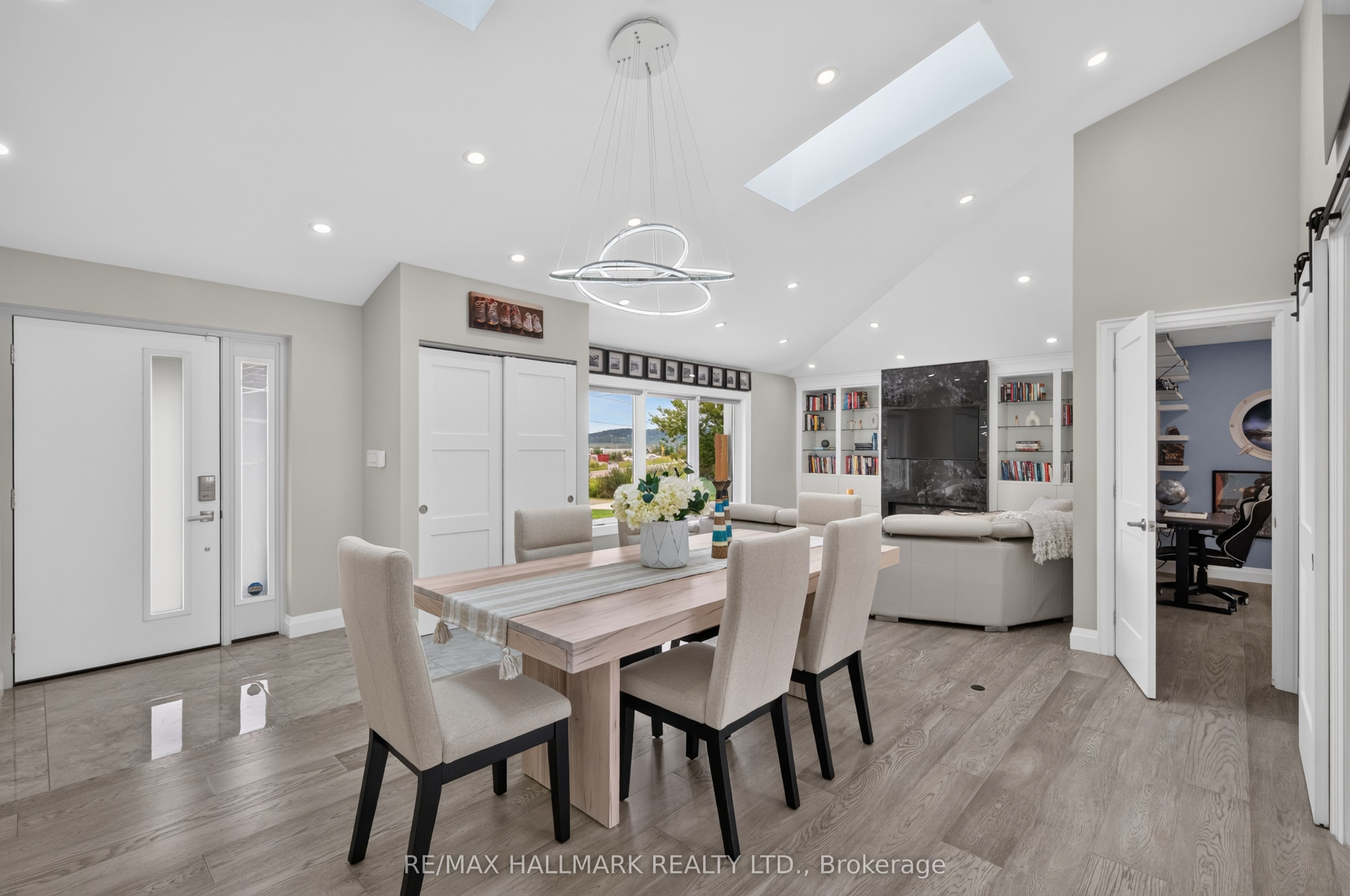 7499 5 Side Road Property Photo 6