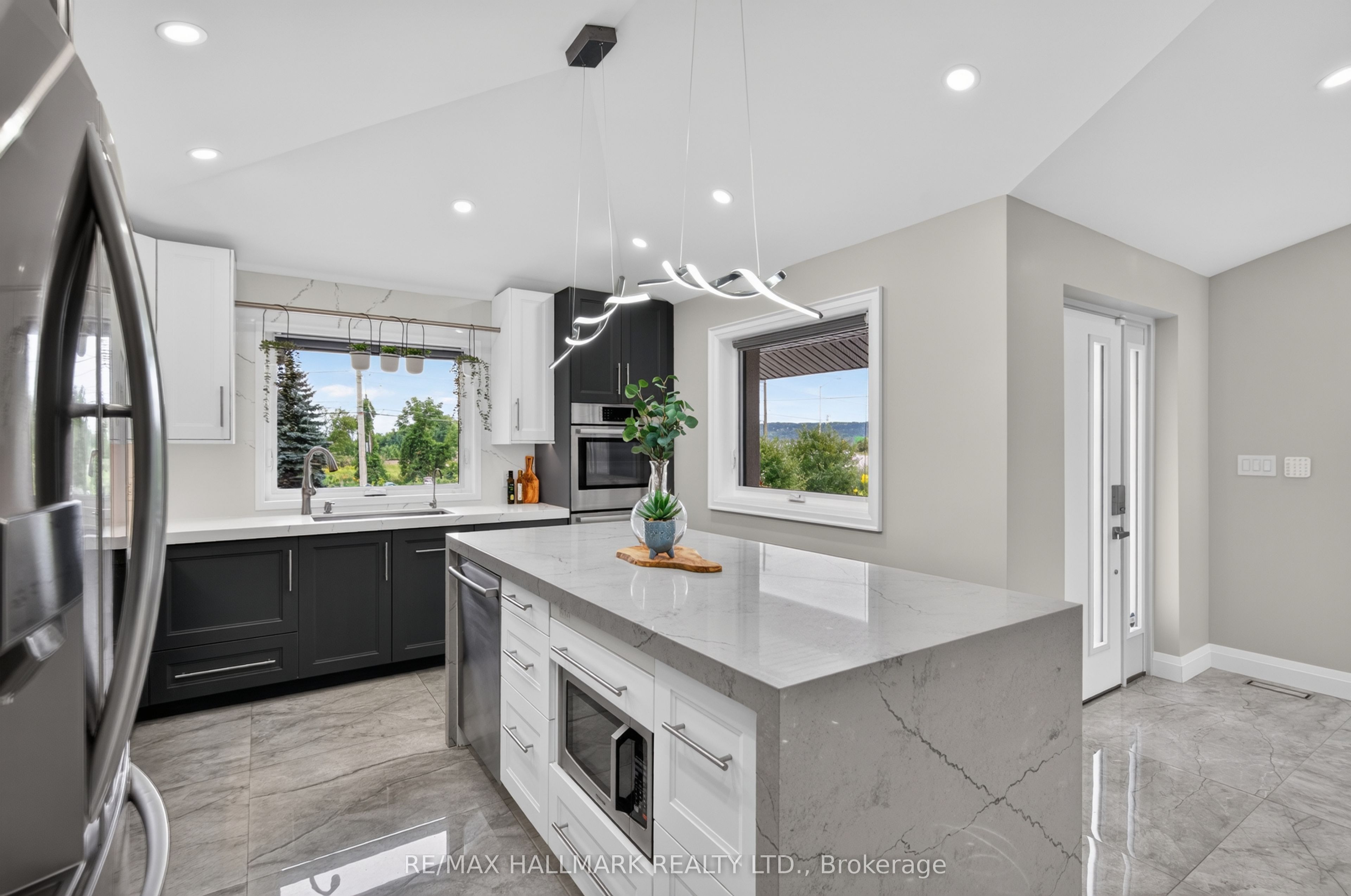 7499 5 Side Road Property Photo 13