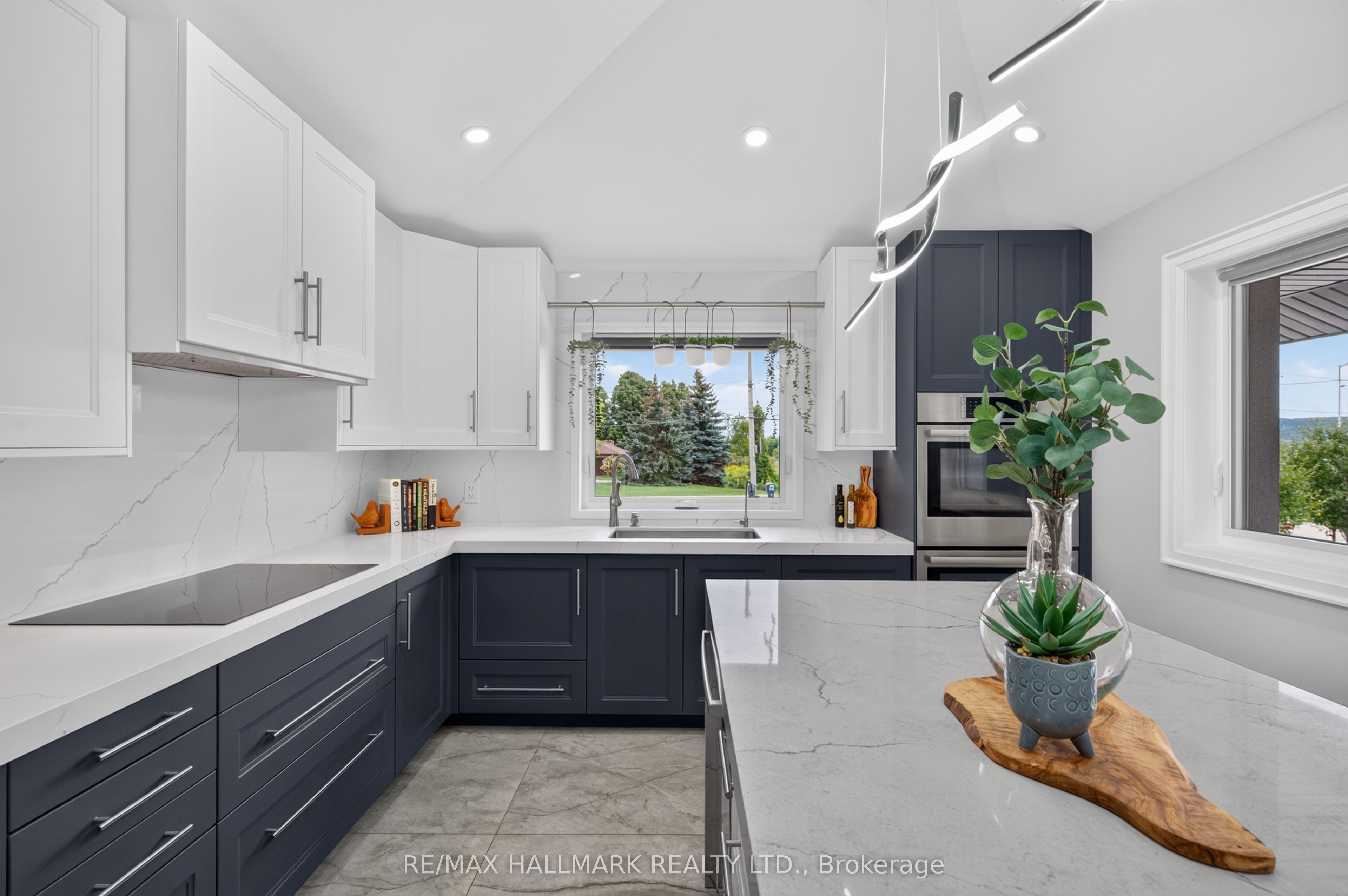 7499 5 Side Road Property Photo 14