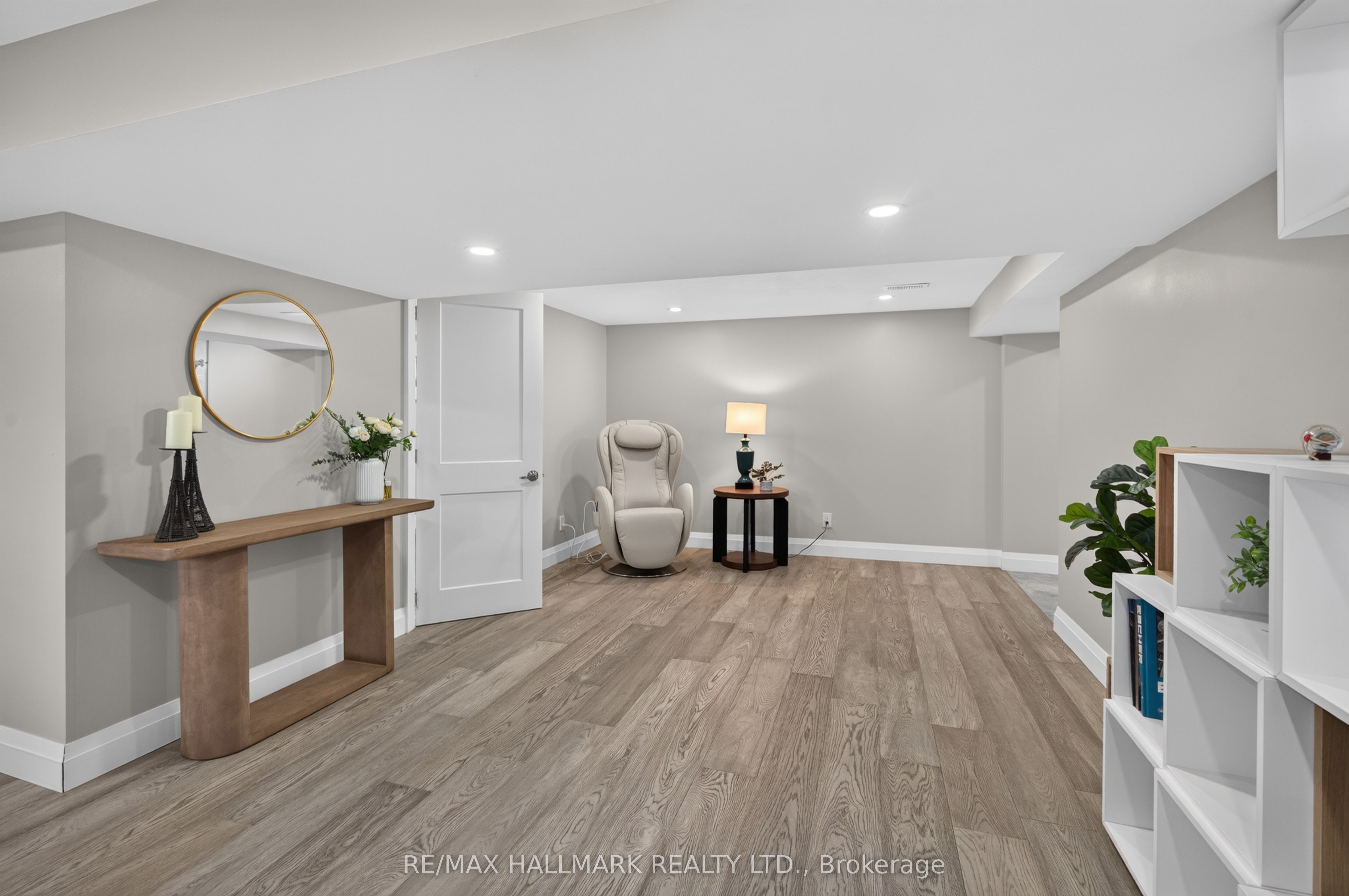 7499 5 Side Road Property Photo 29
