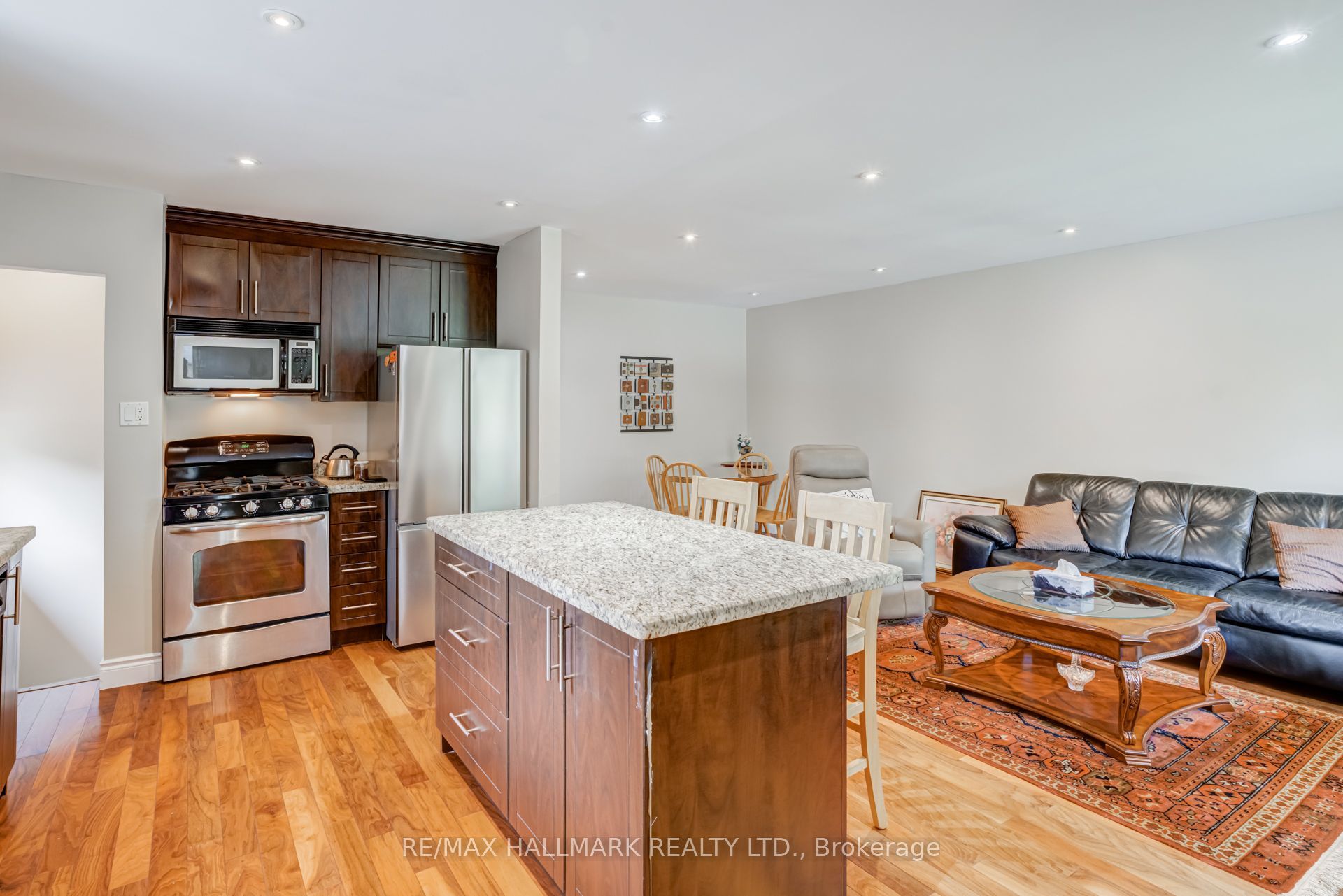 1218 Grange Road Property Photo 10