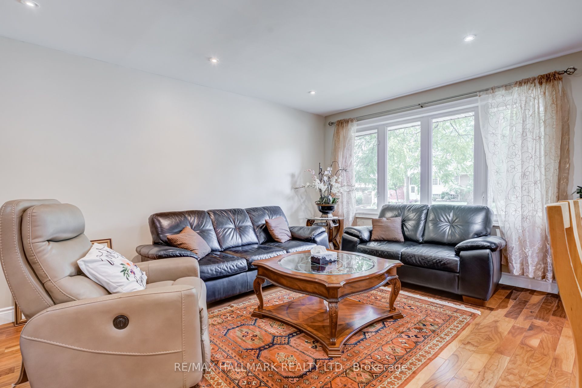 1218 Grange Road Property Photo 12