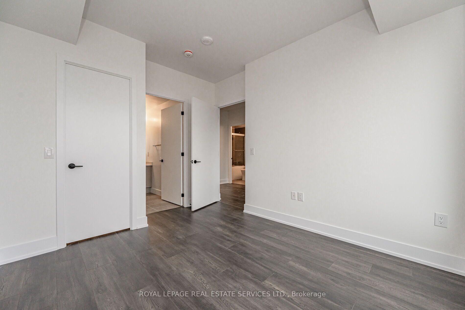 2450 Old Bronte Road 334 Property Photo 17