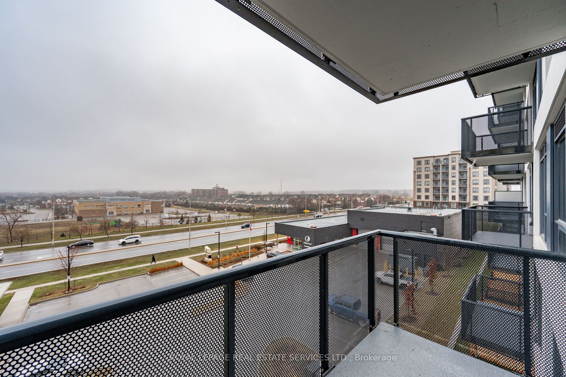 2450 Old Bronte Road 334 Property Photo 27