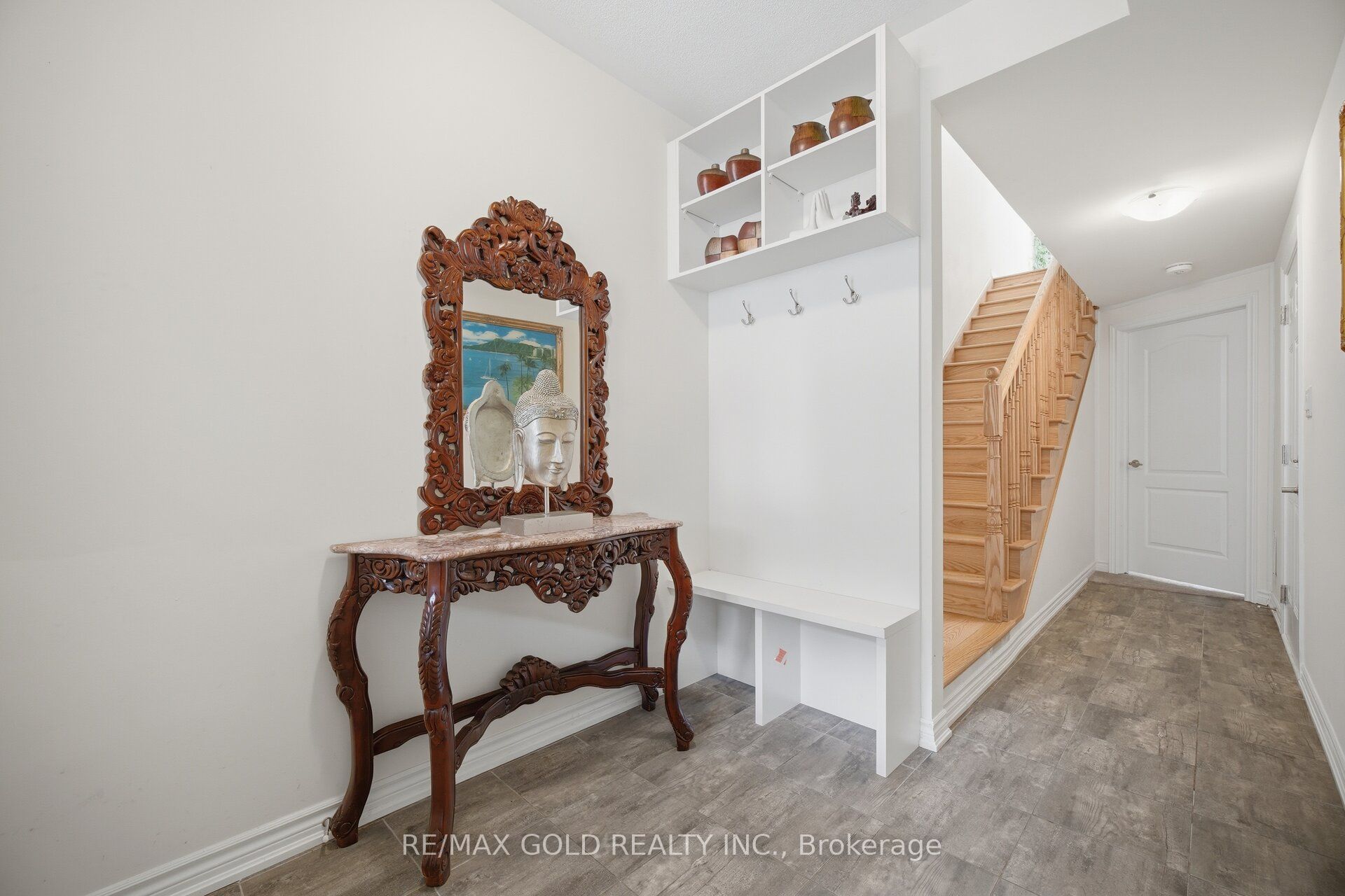 9 Arcola Street Property Photo 4
