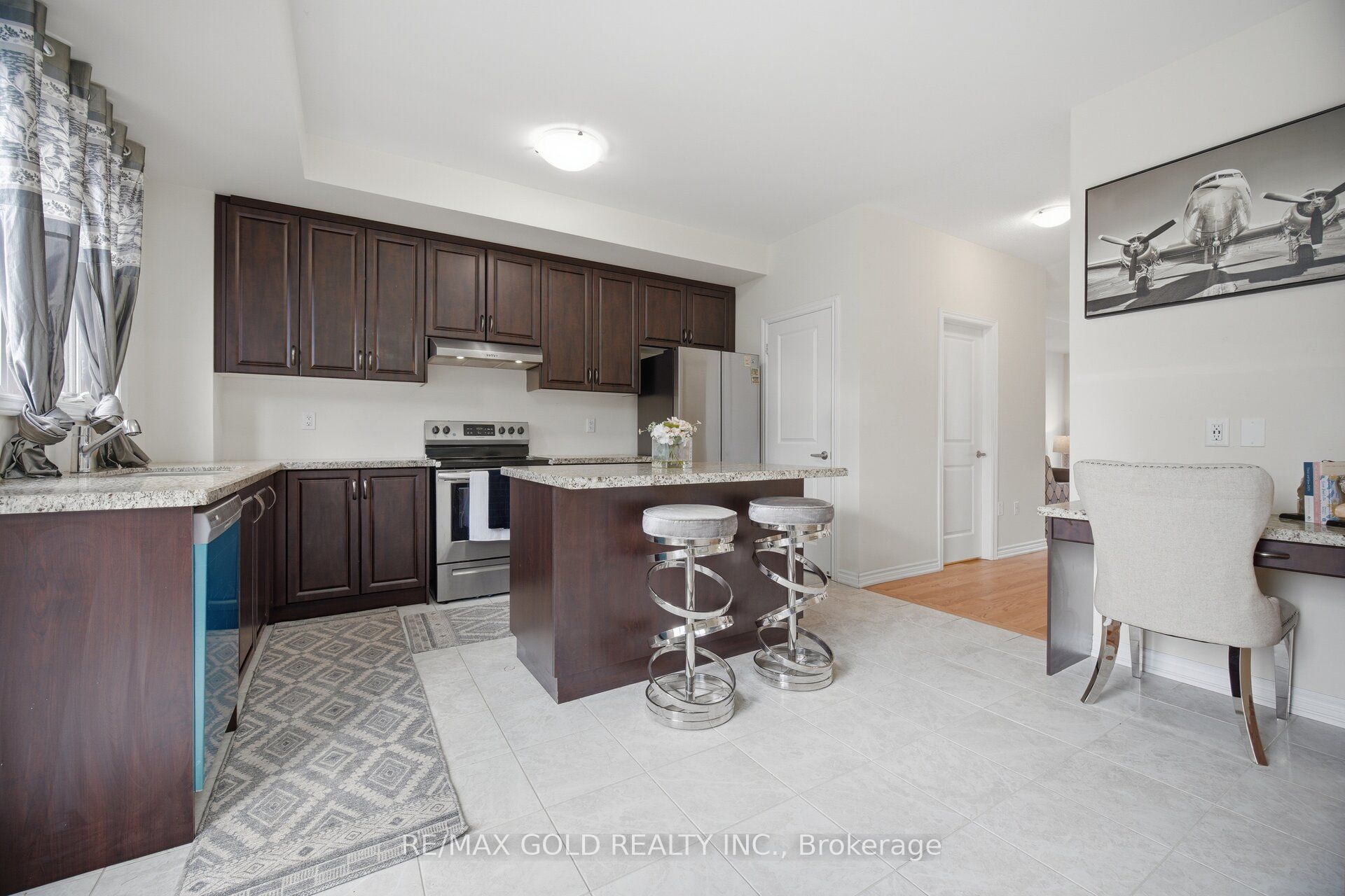 9 Arcola Street Property Photo 13