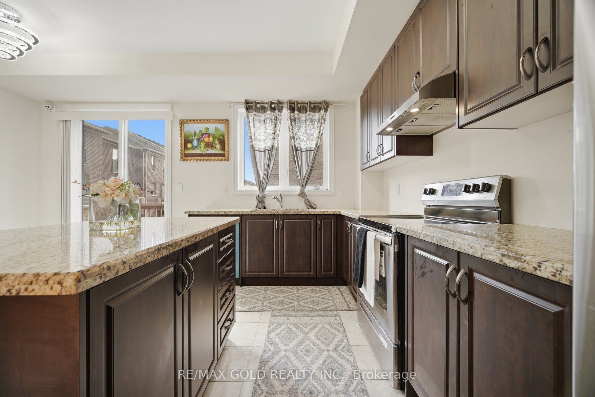 9 Arcola Street Property Photo 15