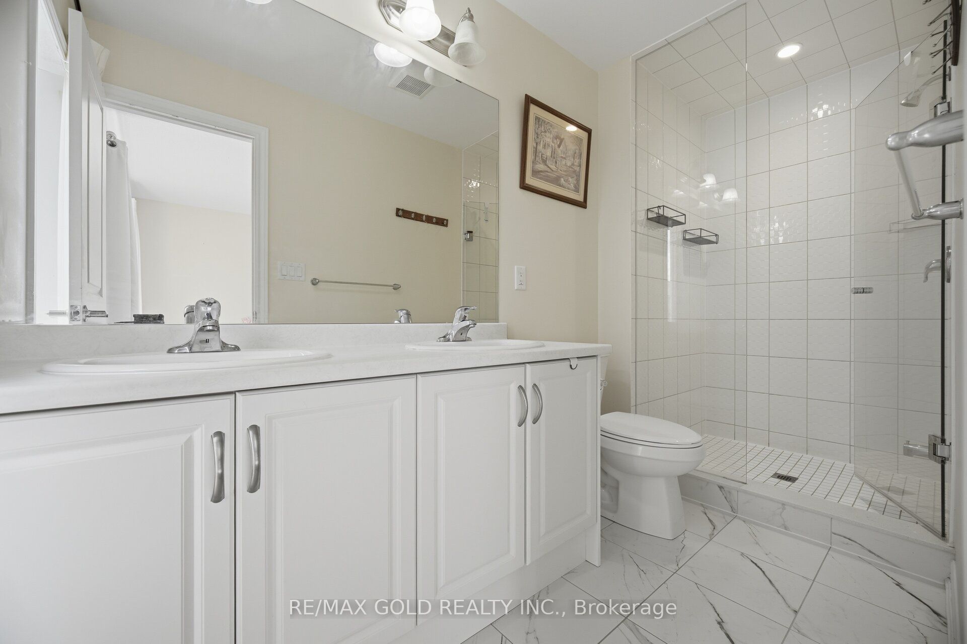 9 Arcola Street Property Photo 26