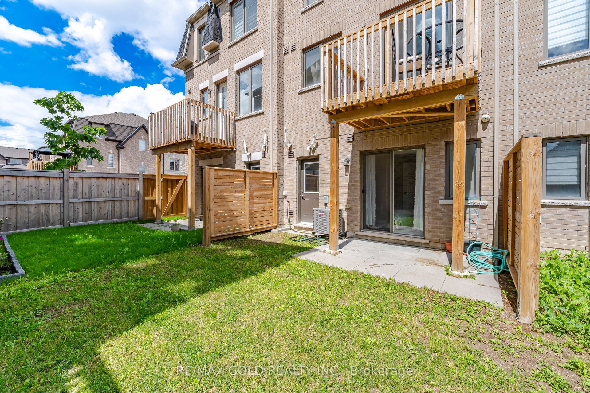 9 Arcola Street Property Photo 33