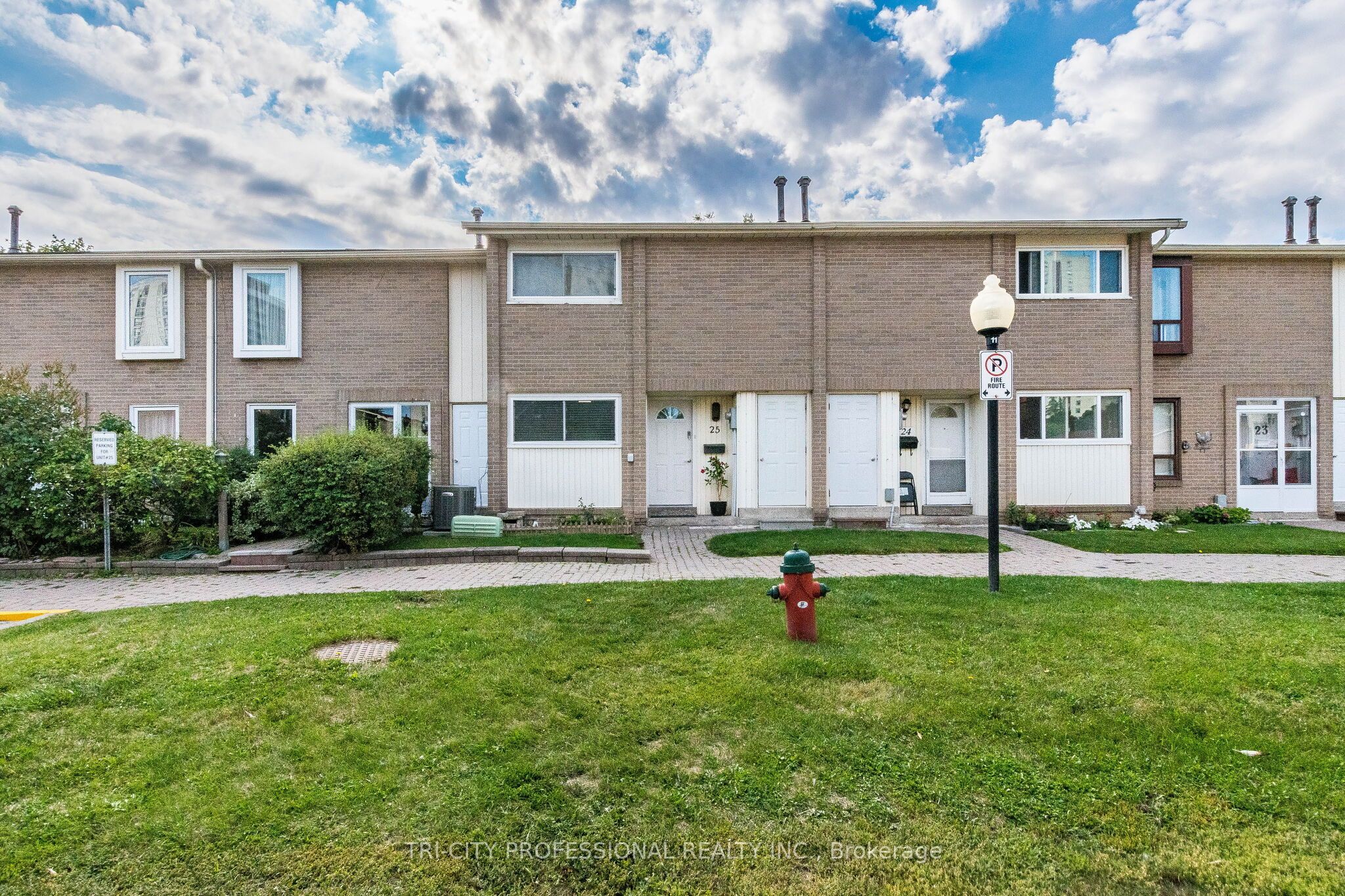 25 Craigleigh Crescent Property Photo 1
