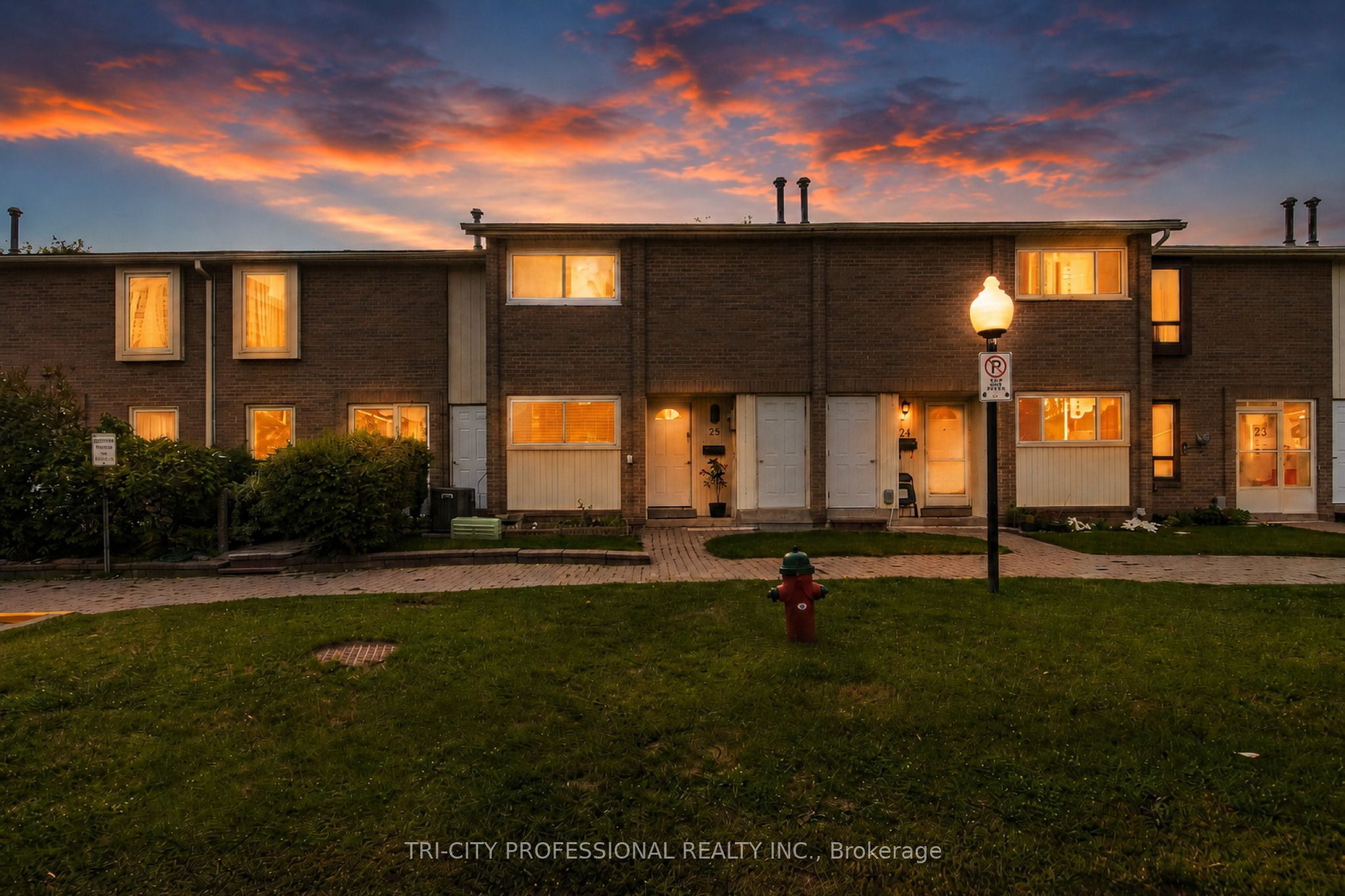 25 Craigleigh Crescent Property Photo 2