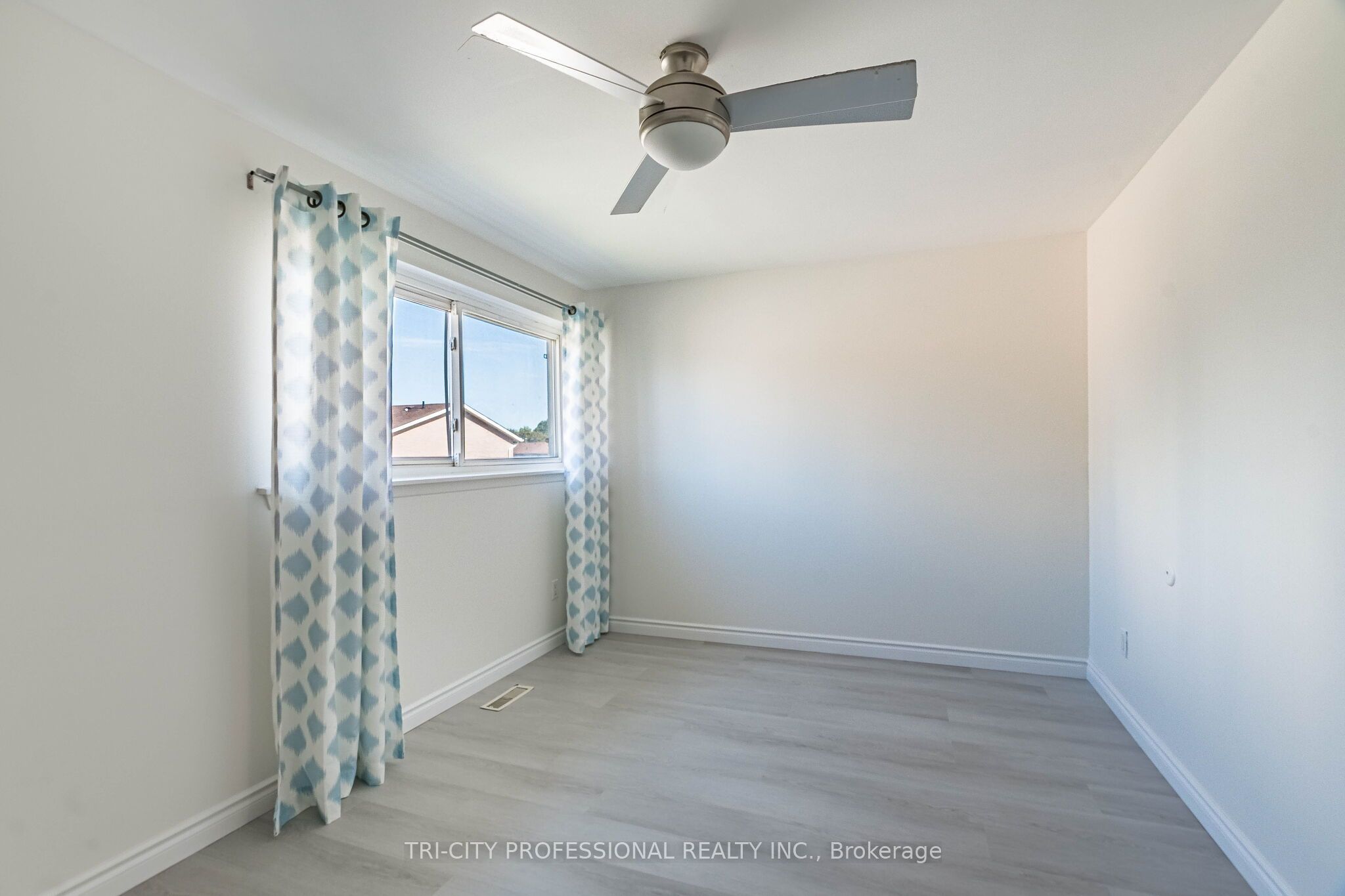 25 Craigleigh Crescent Property Photo 23