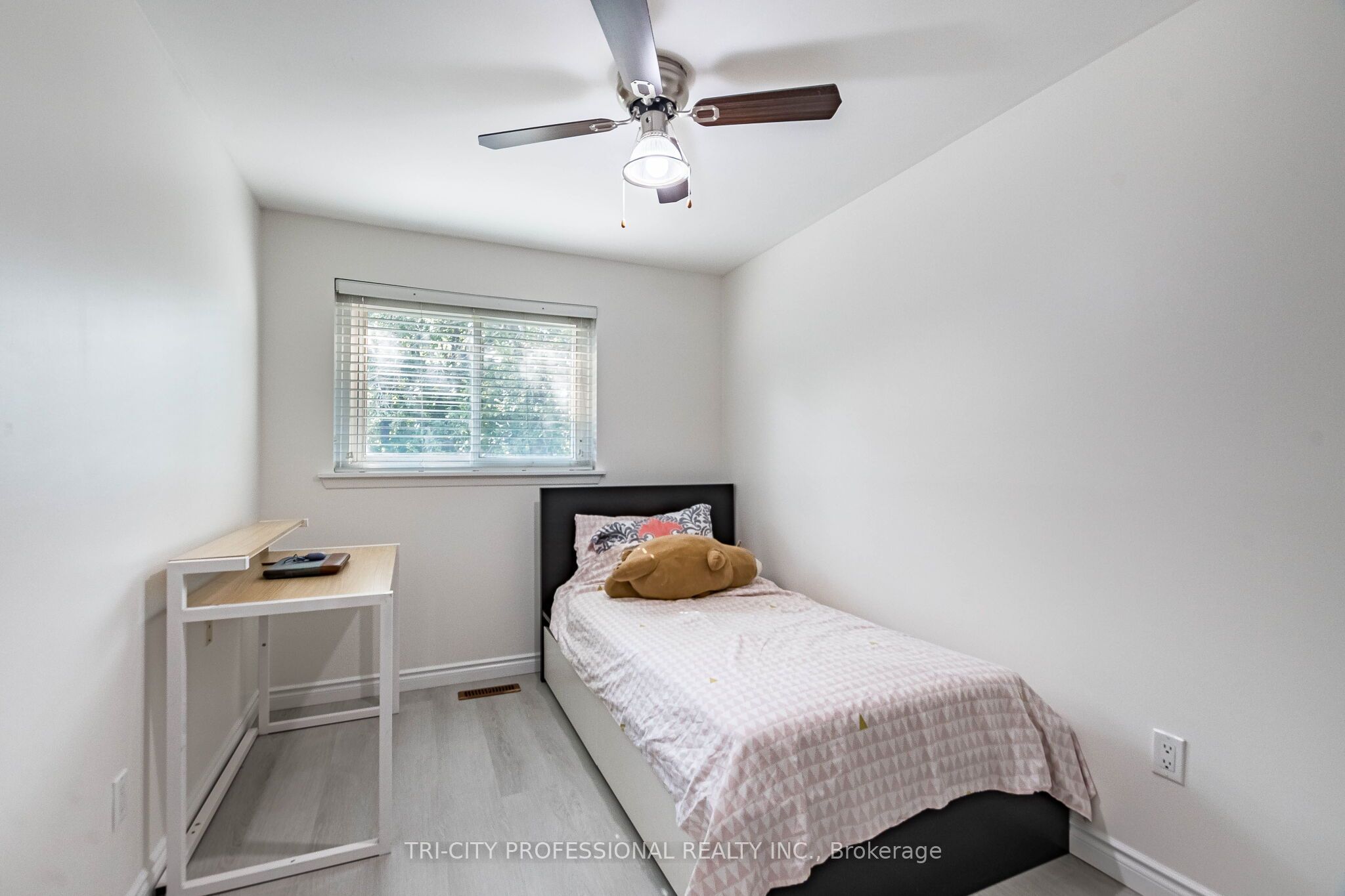 25 Craigleigh Crescent Property Photo 30