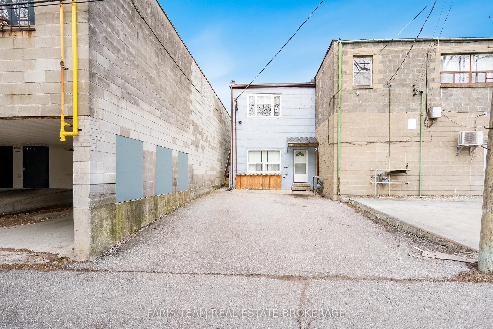 267 Lakeshore Road E Property Photo 10