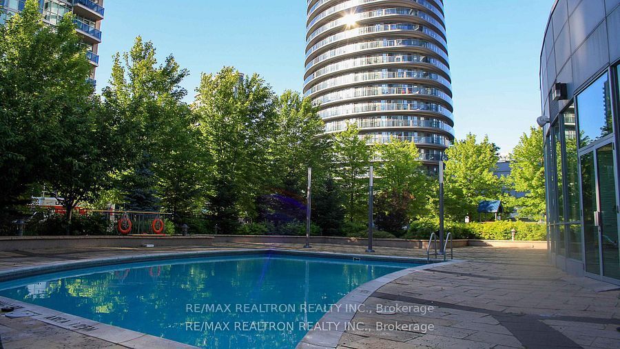 60 Absolute Avenue 706 Property Photo 31