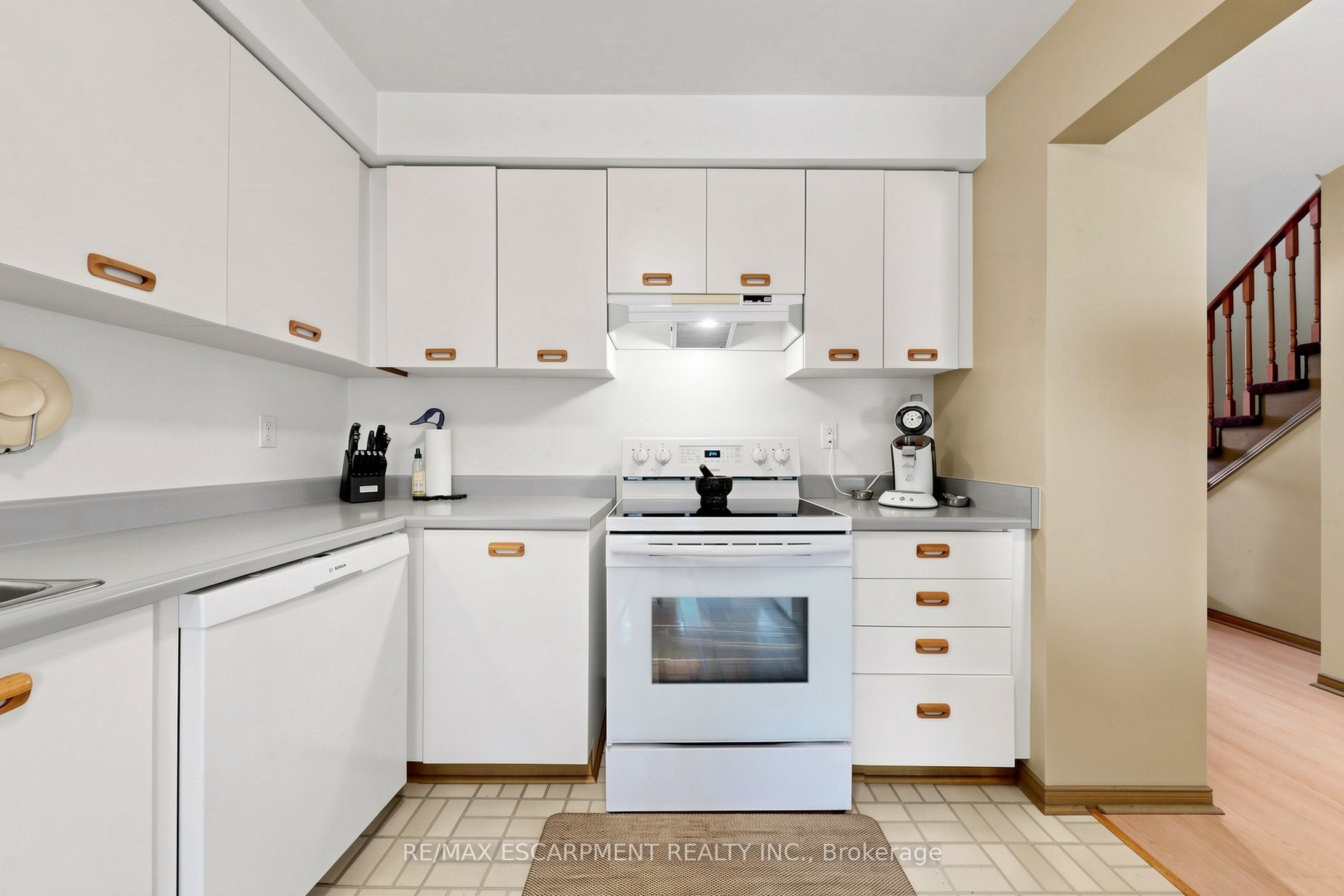 1380 Hazel Mccleary Drive Property Photo 13