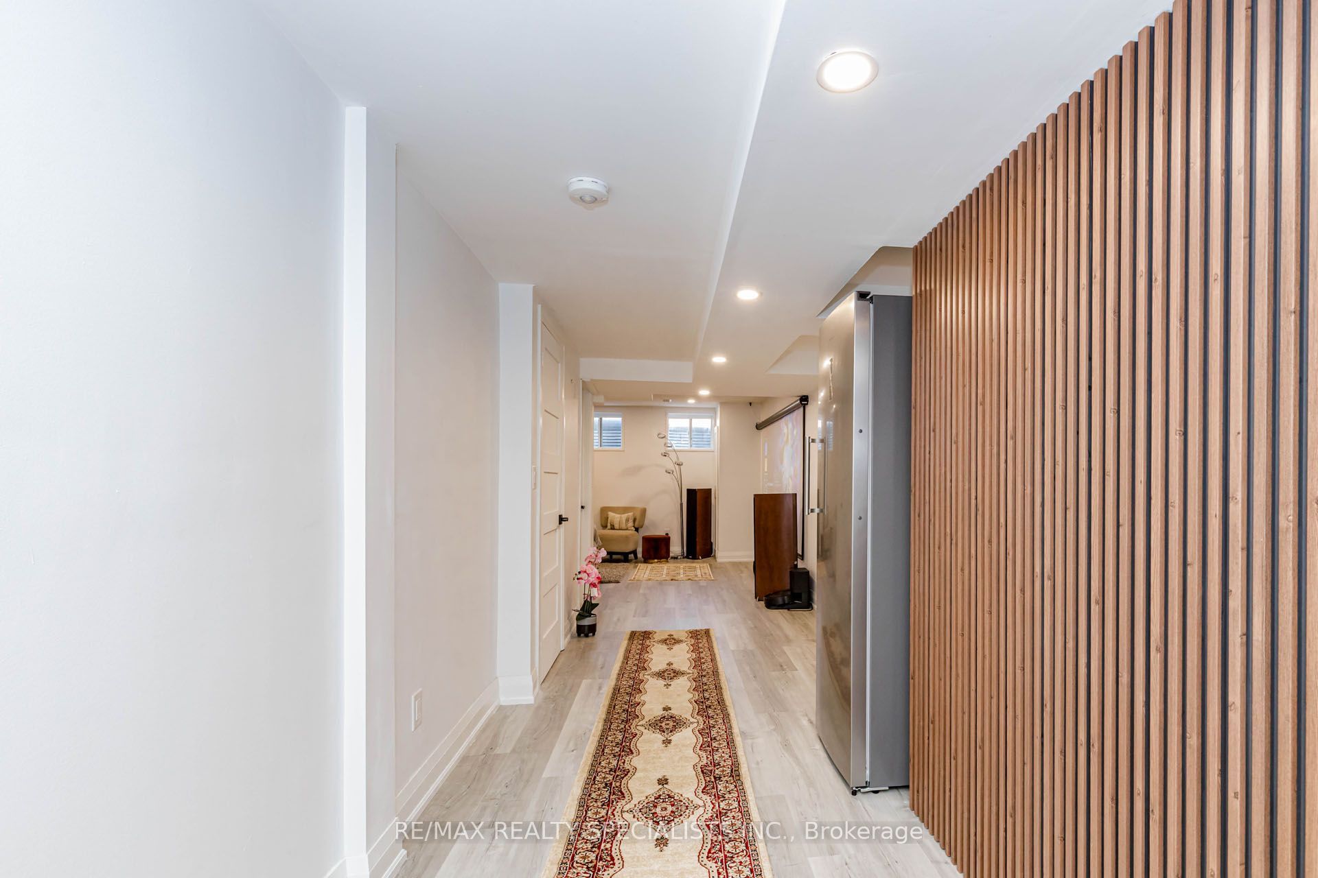 455 Gordon Krantz Avenue Property Photo 38