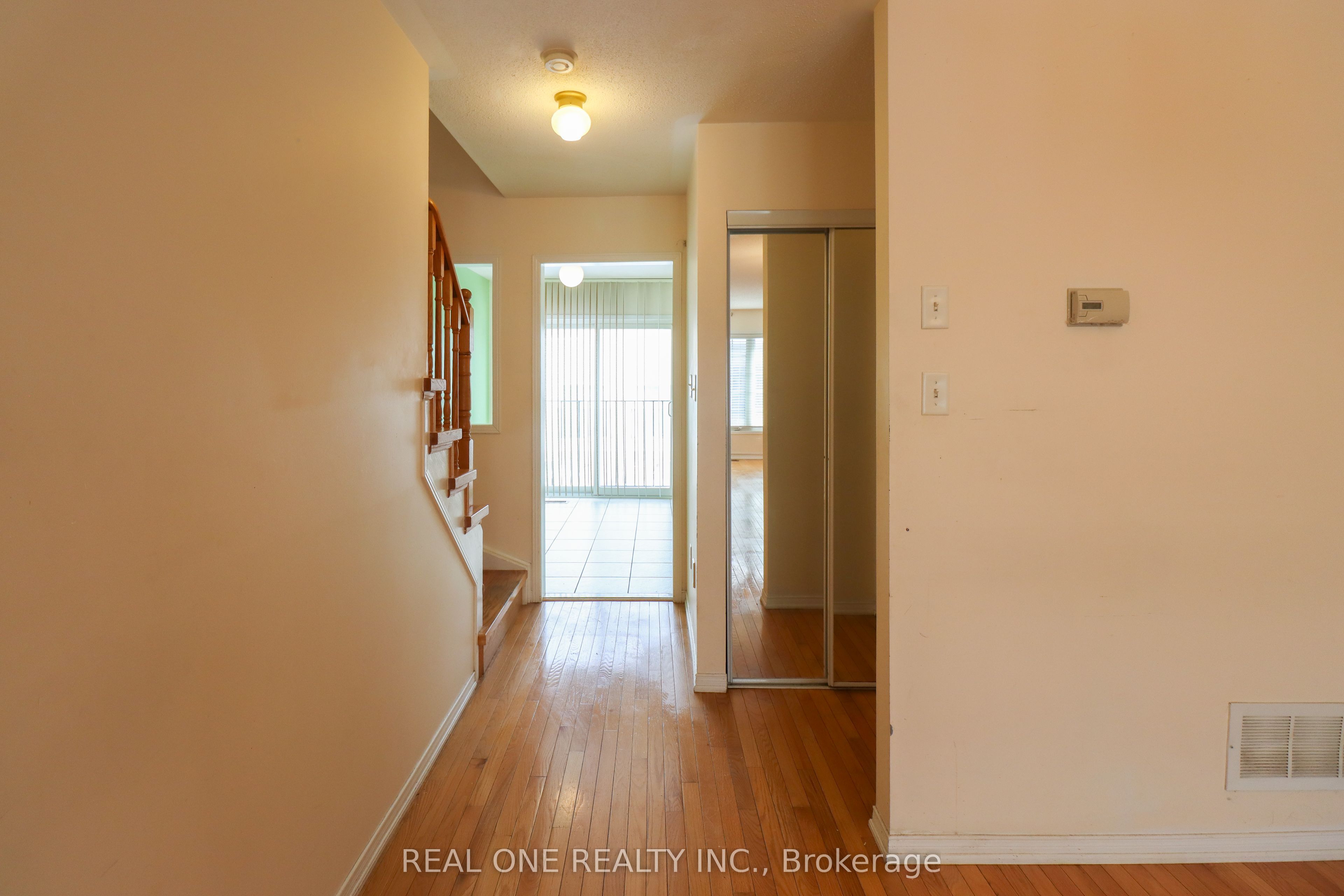 4950 Albina Way 175 Property Photo 7