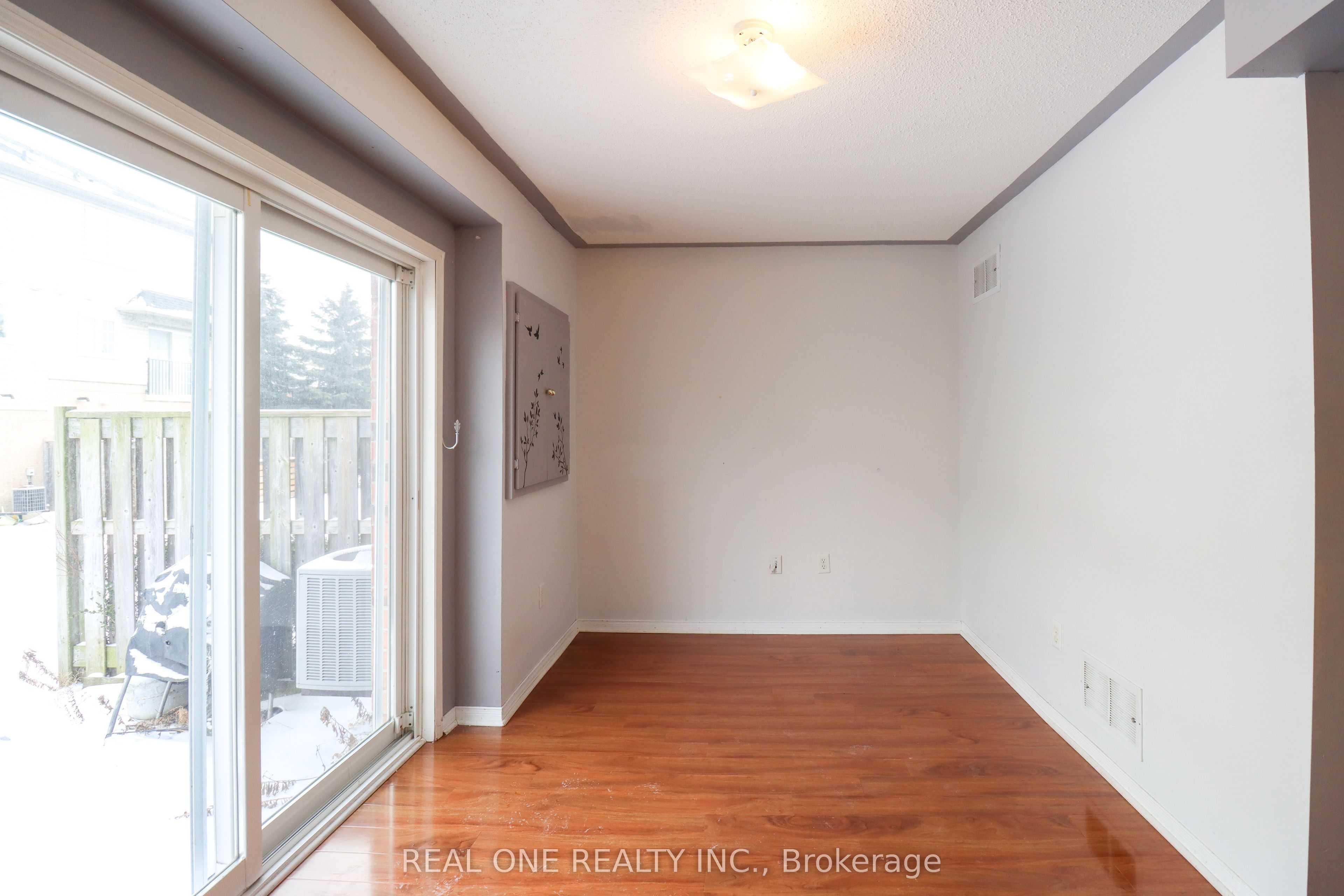 4950 Albina Way 175 Property Photo 29