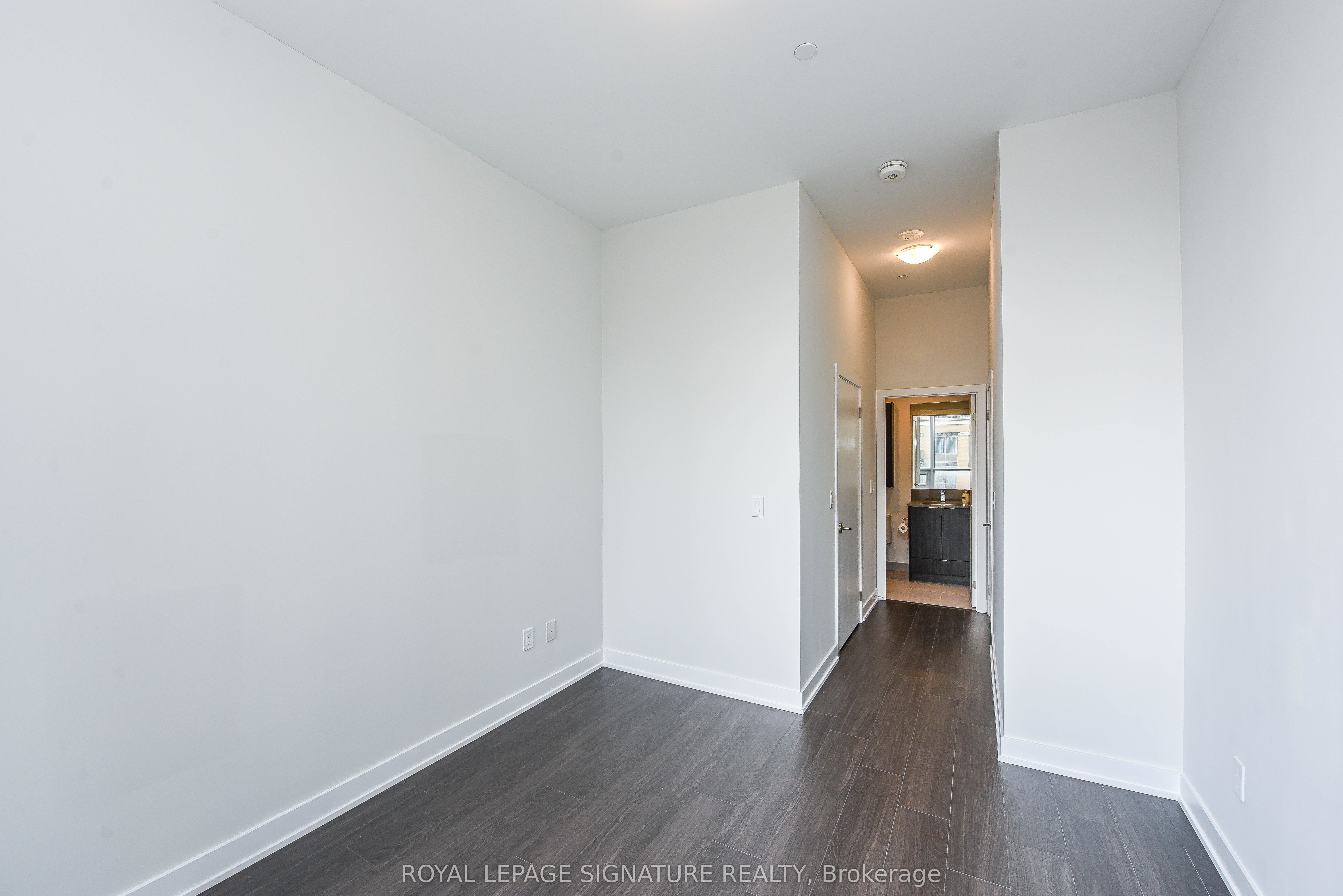 430 E Square One Drive E 505 Property Photo 14