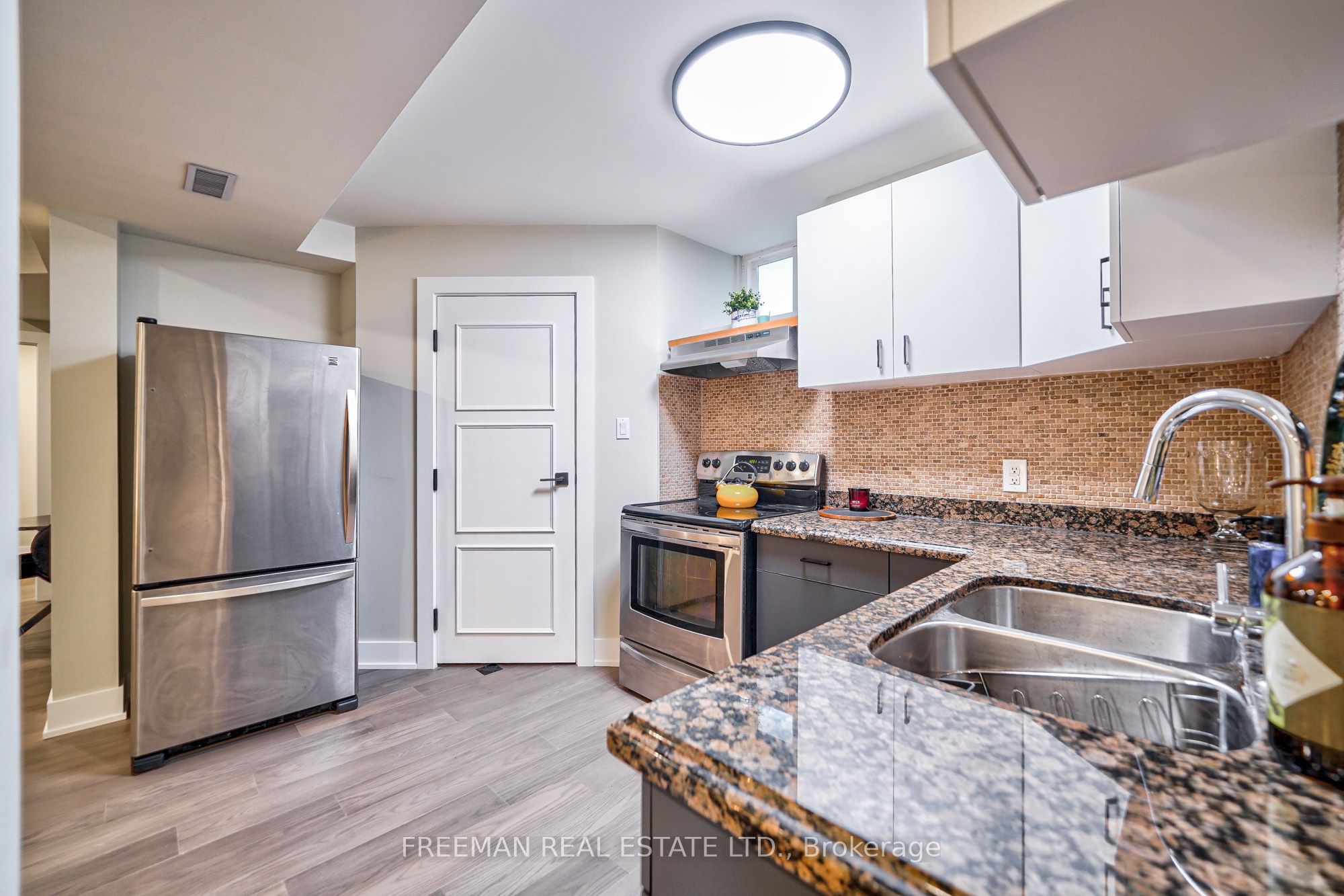 351 Windermere Avenue B Property Photo 10