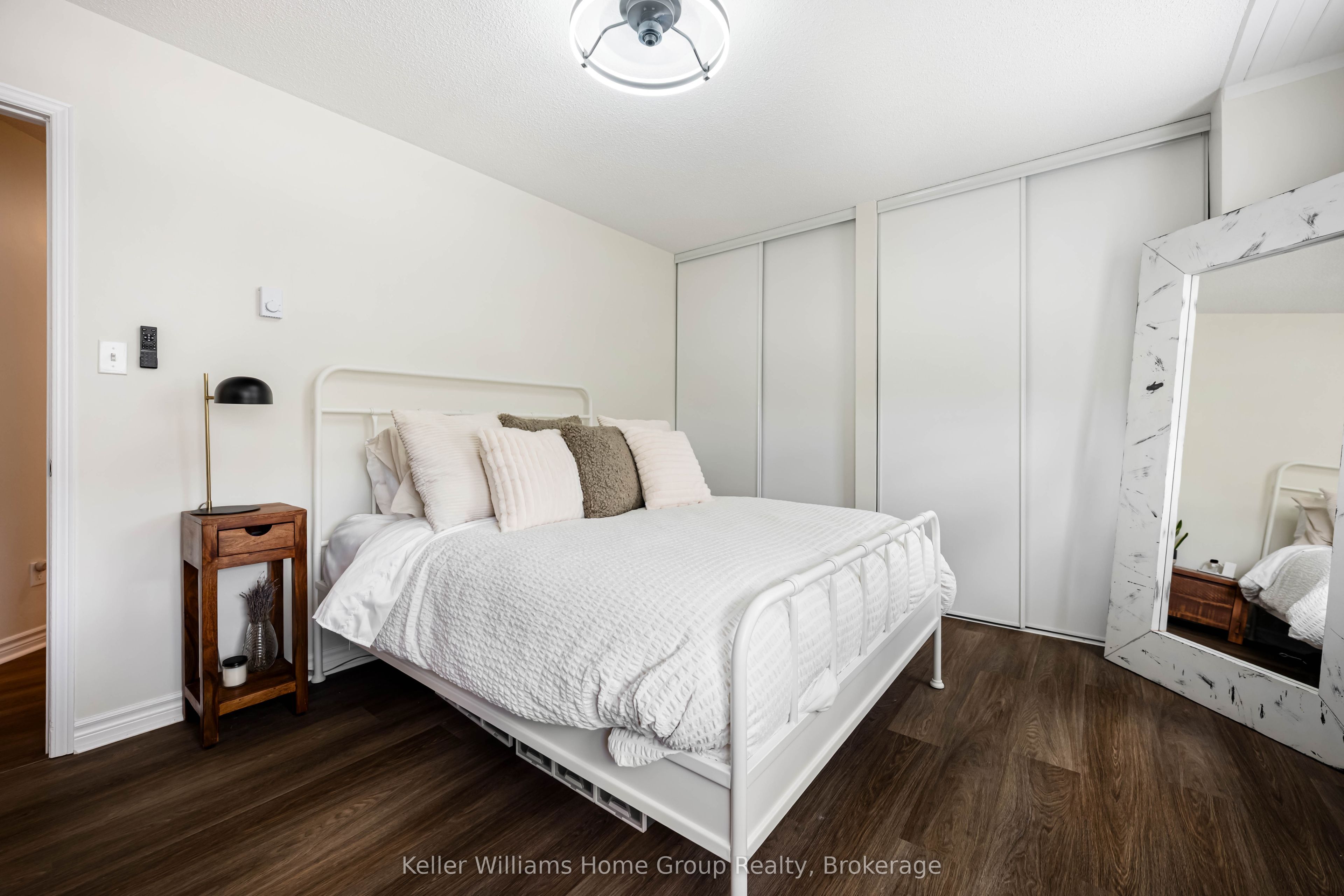 90 Lawrence Avenue 67 Property Photo 25