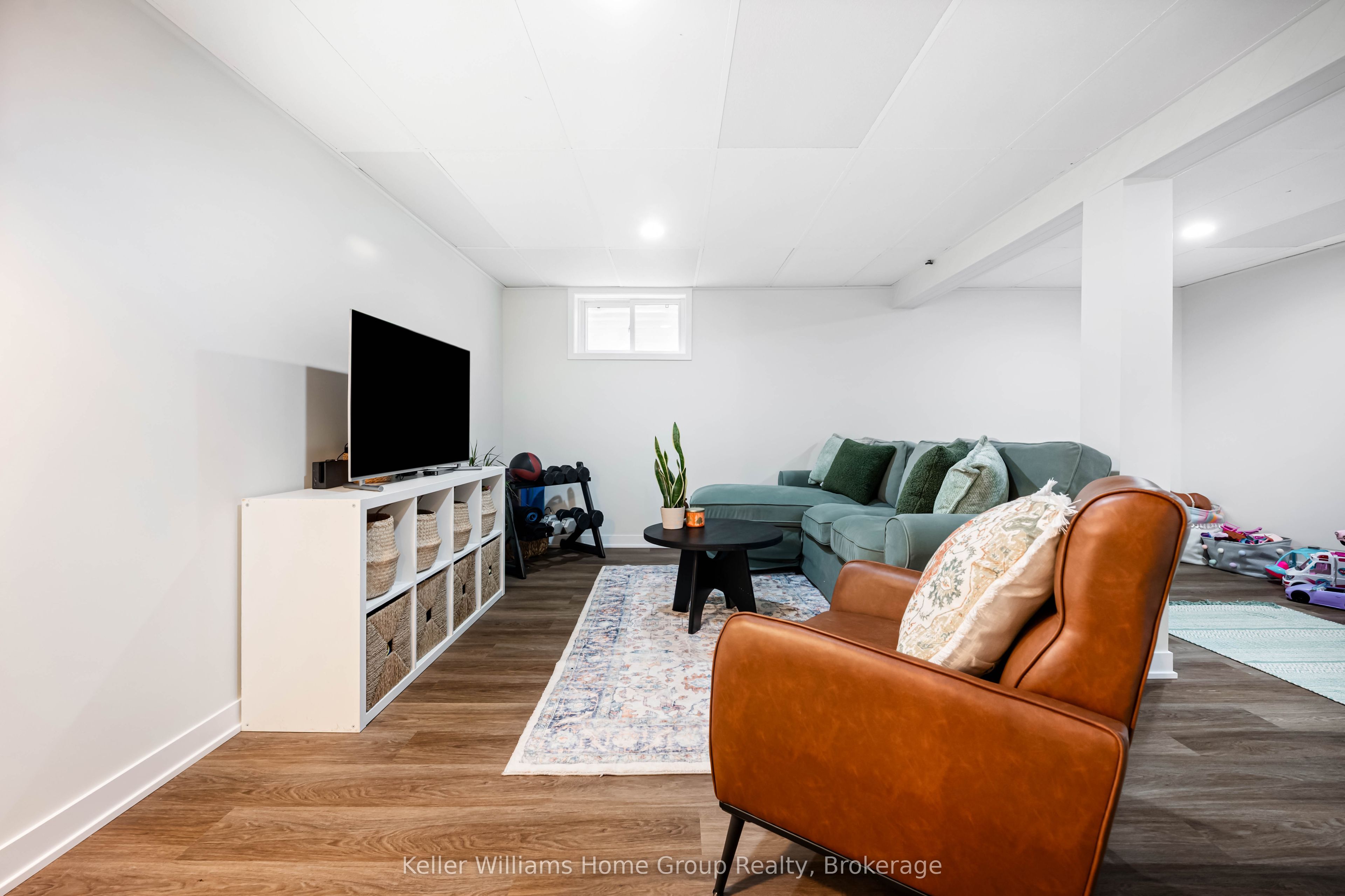 90 Lawrence Avenue 67 Property Photo 37