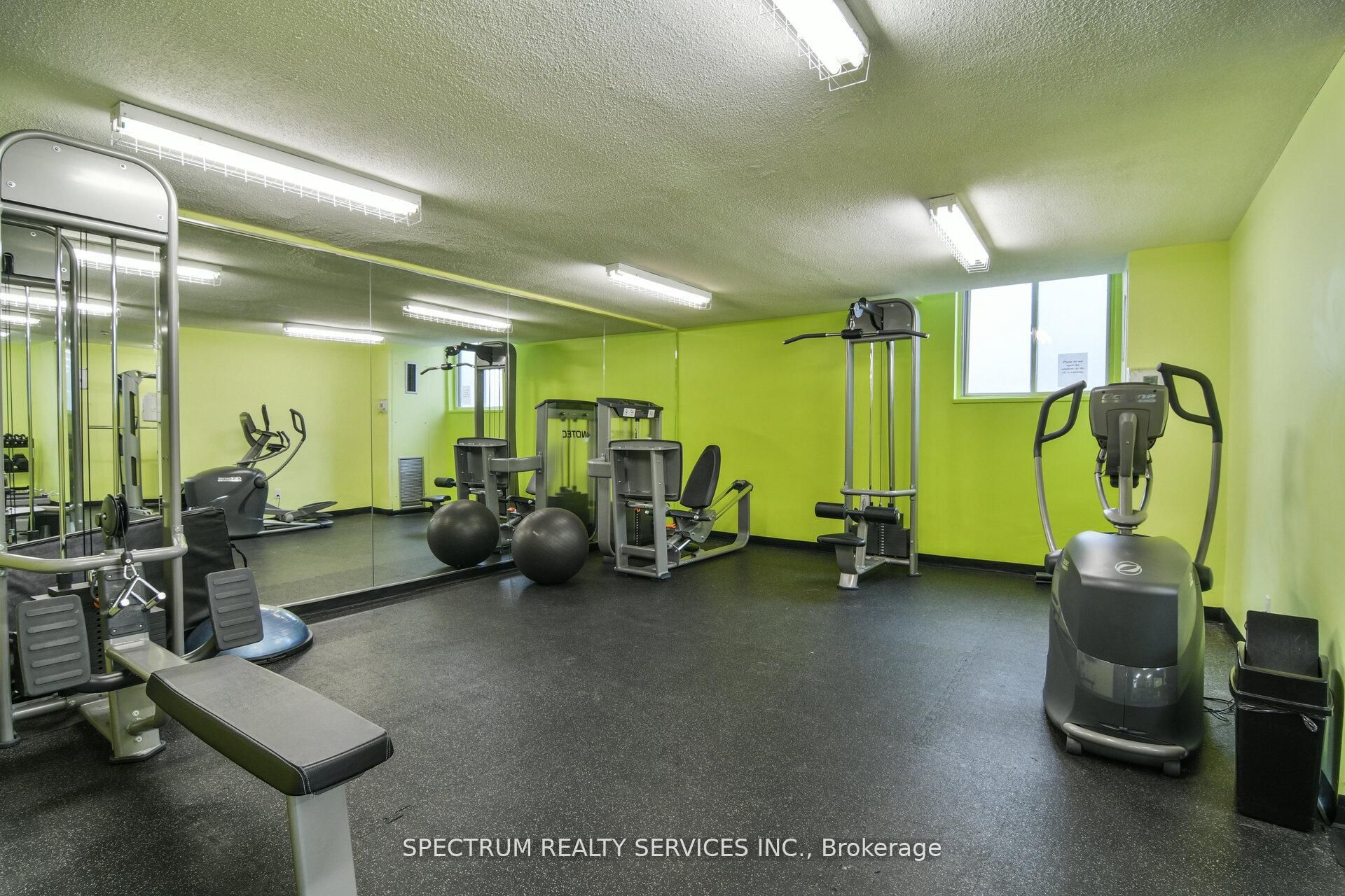 85 Emmett Avenue 1210 Property Photo 42