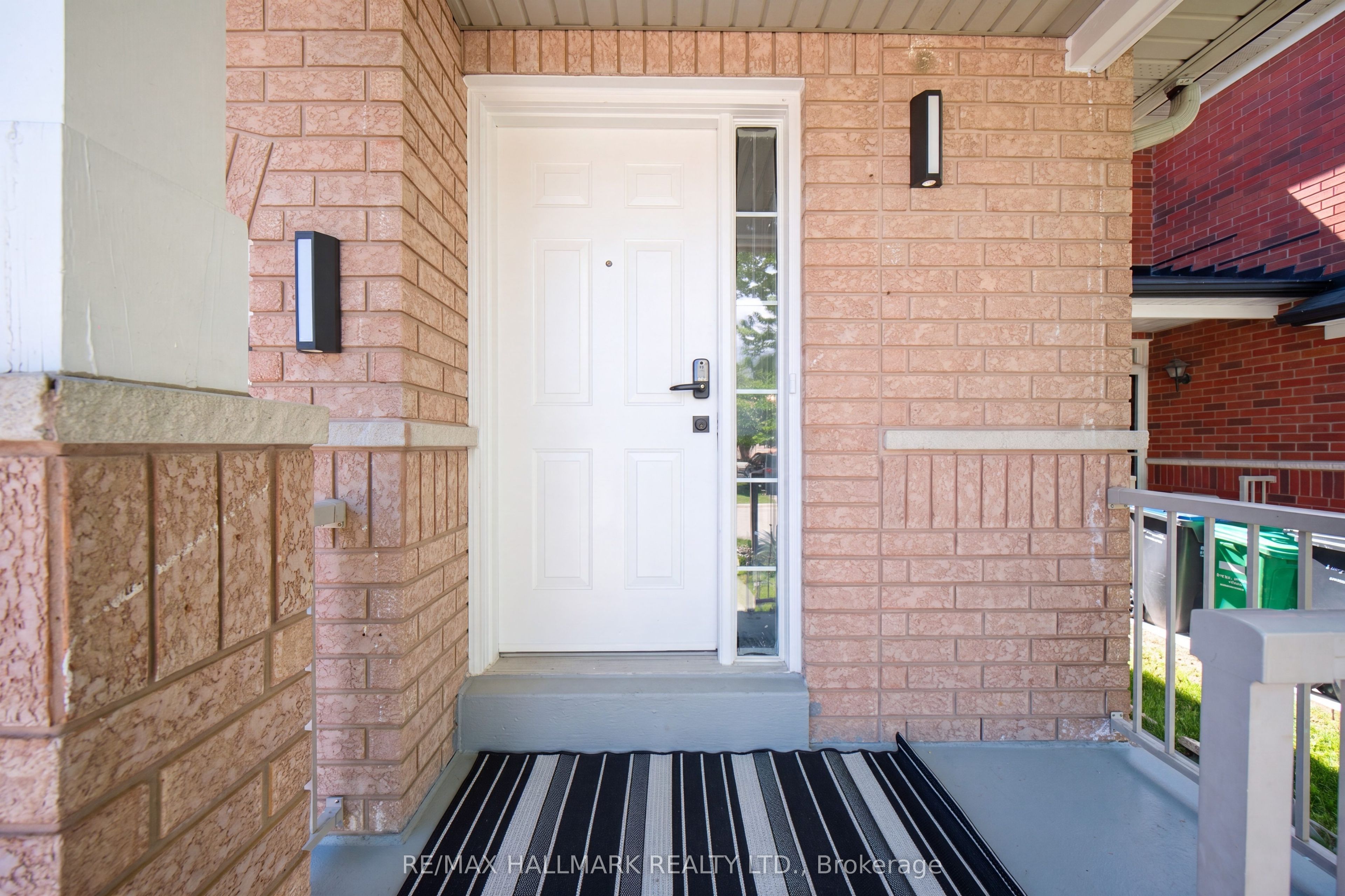 21 Penguin Lane Property Photo 4
