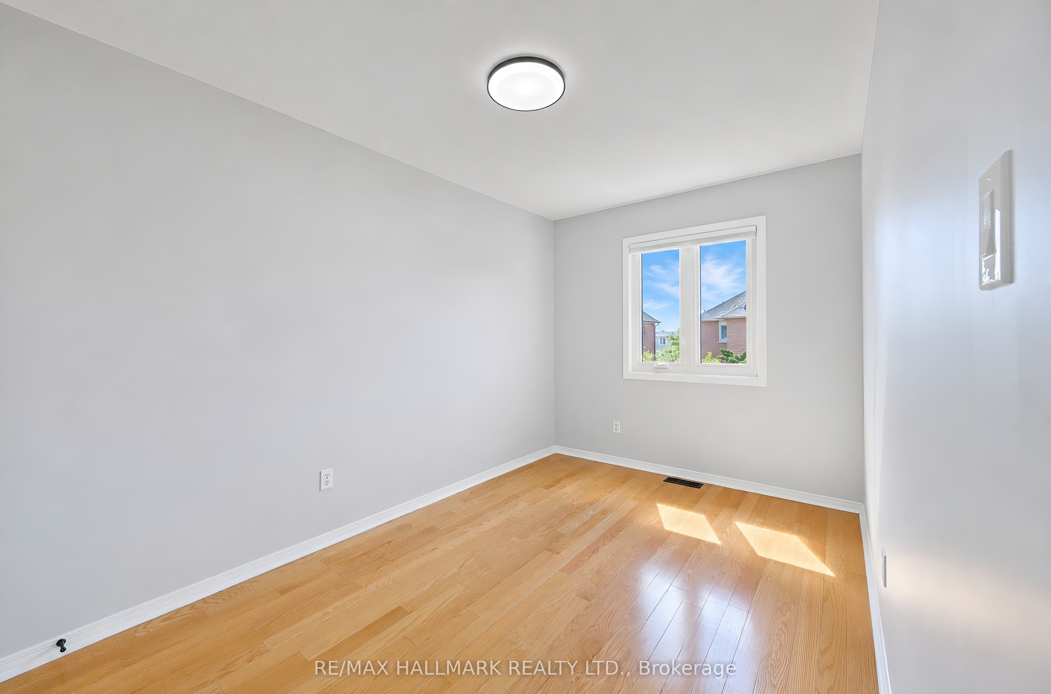 21 Penguin Lane Property Photo 27