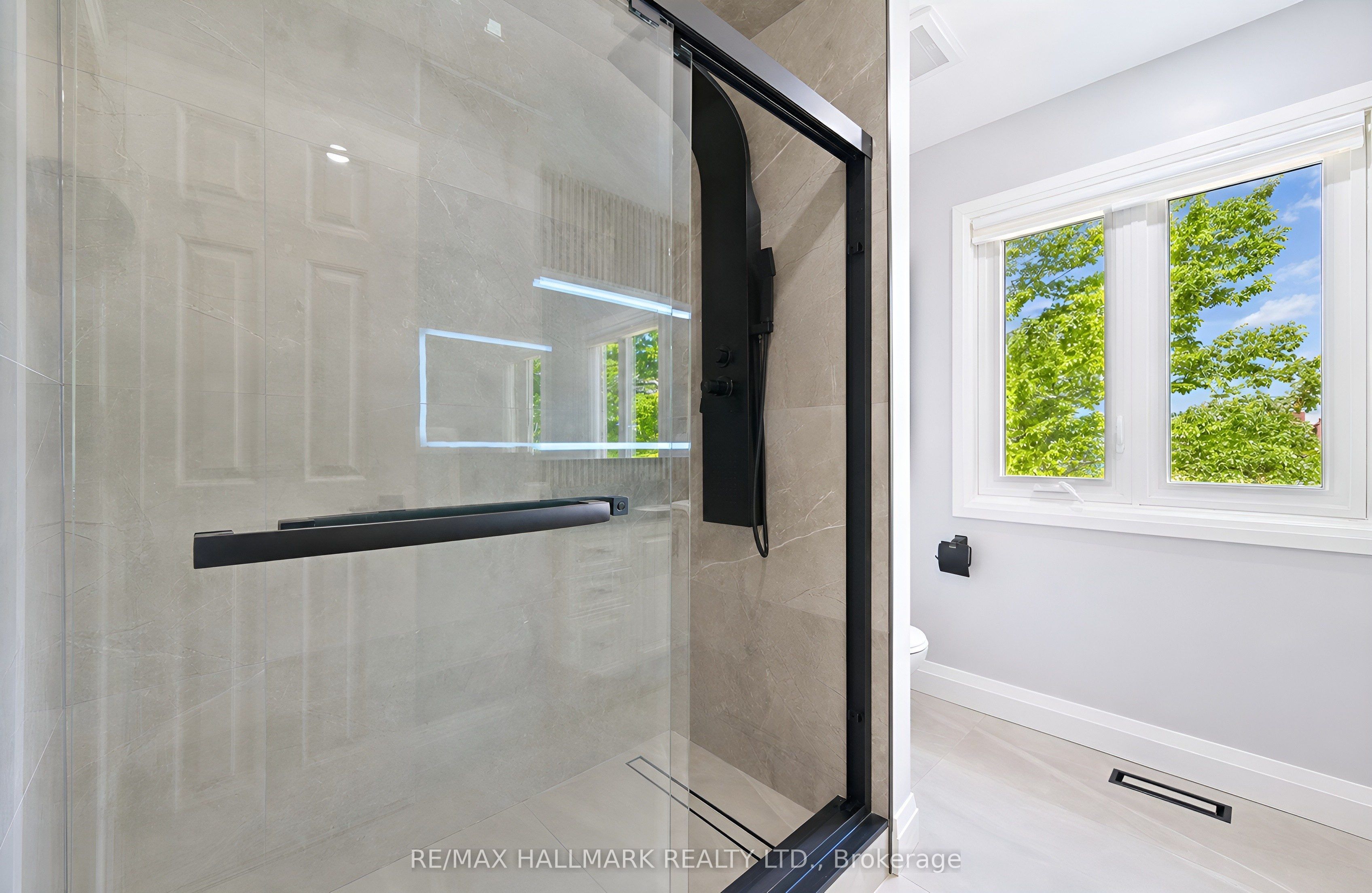 21 Penguin Lane Property Photo 31