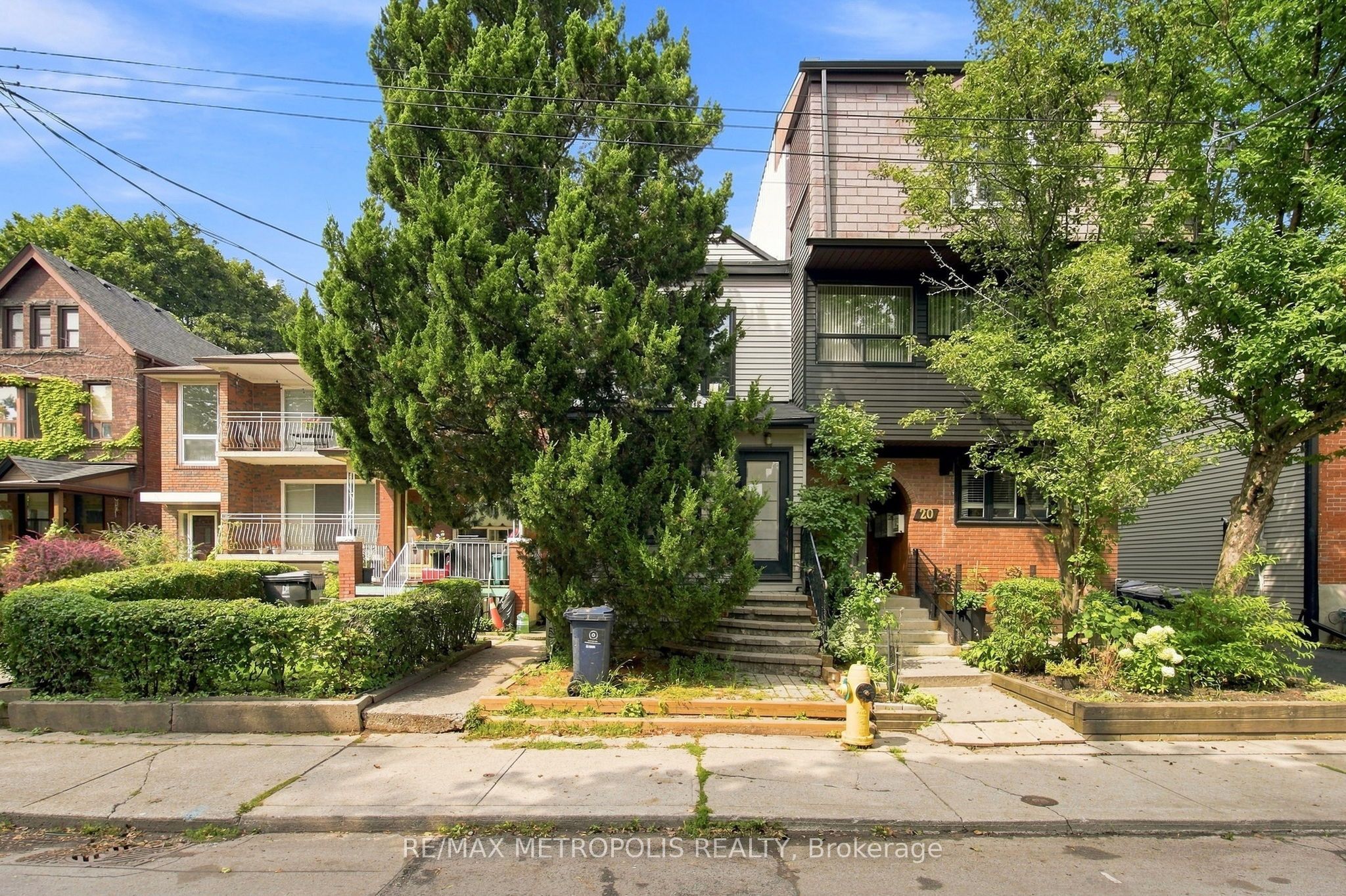 24 Marion Street