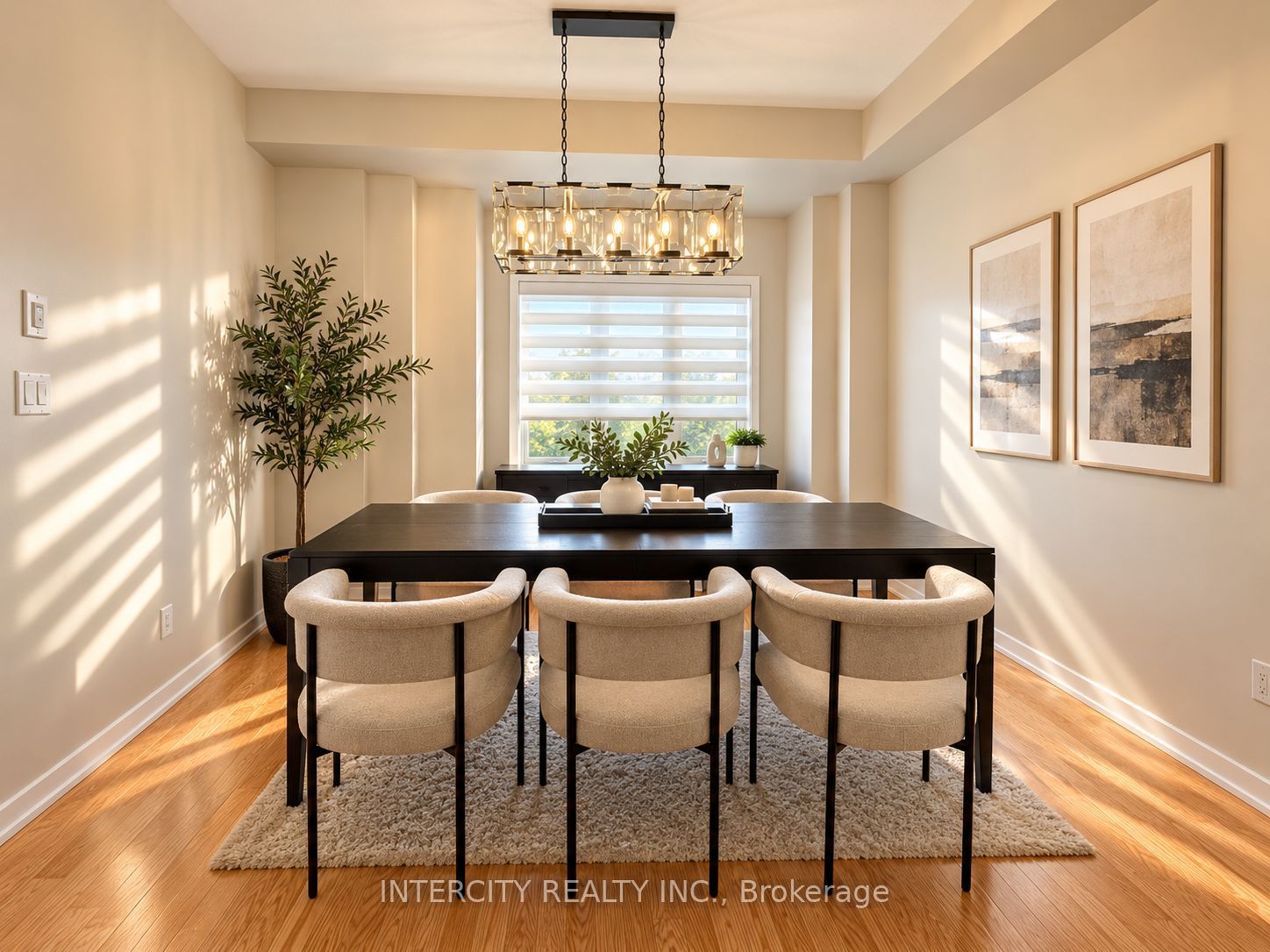 12 Heathrow Lane Property Photo 5