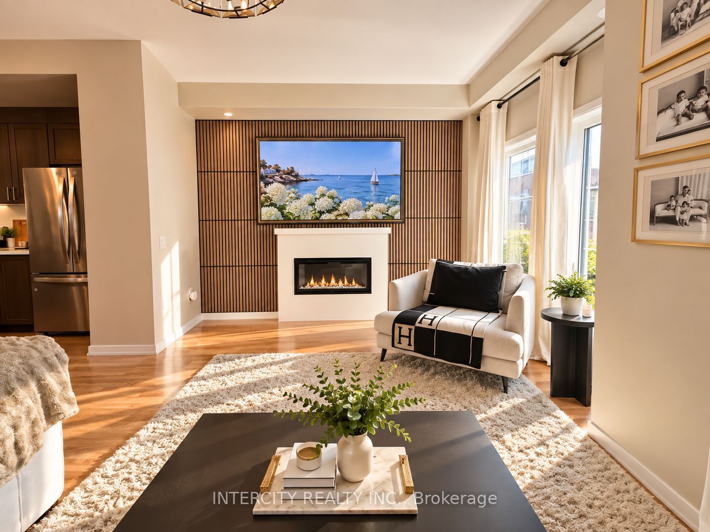 12 Heathrow Lane Property Photo 12
