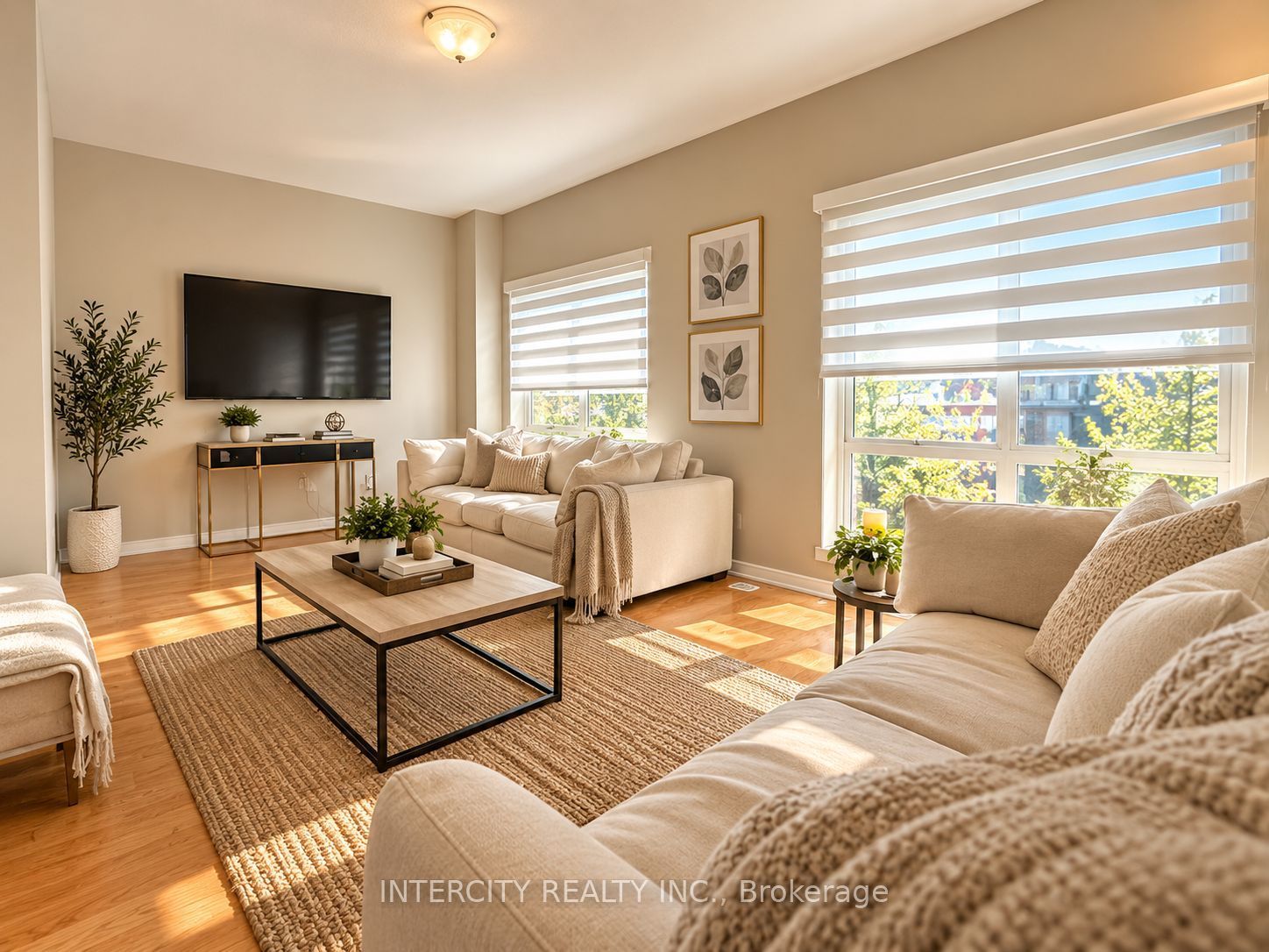 12 Heathrow Lane Property Photo 19