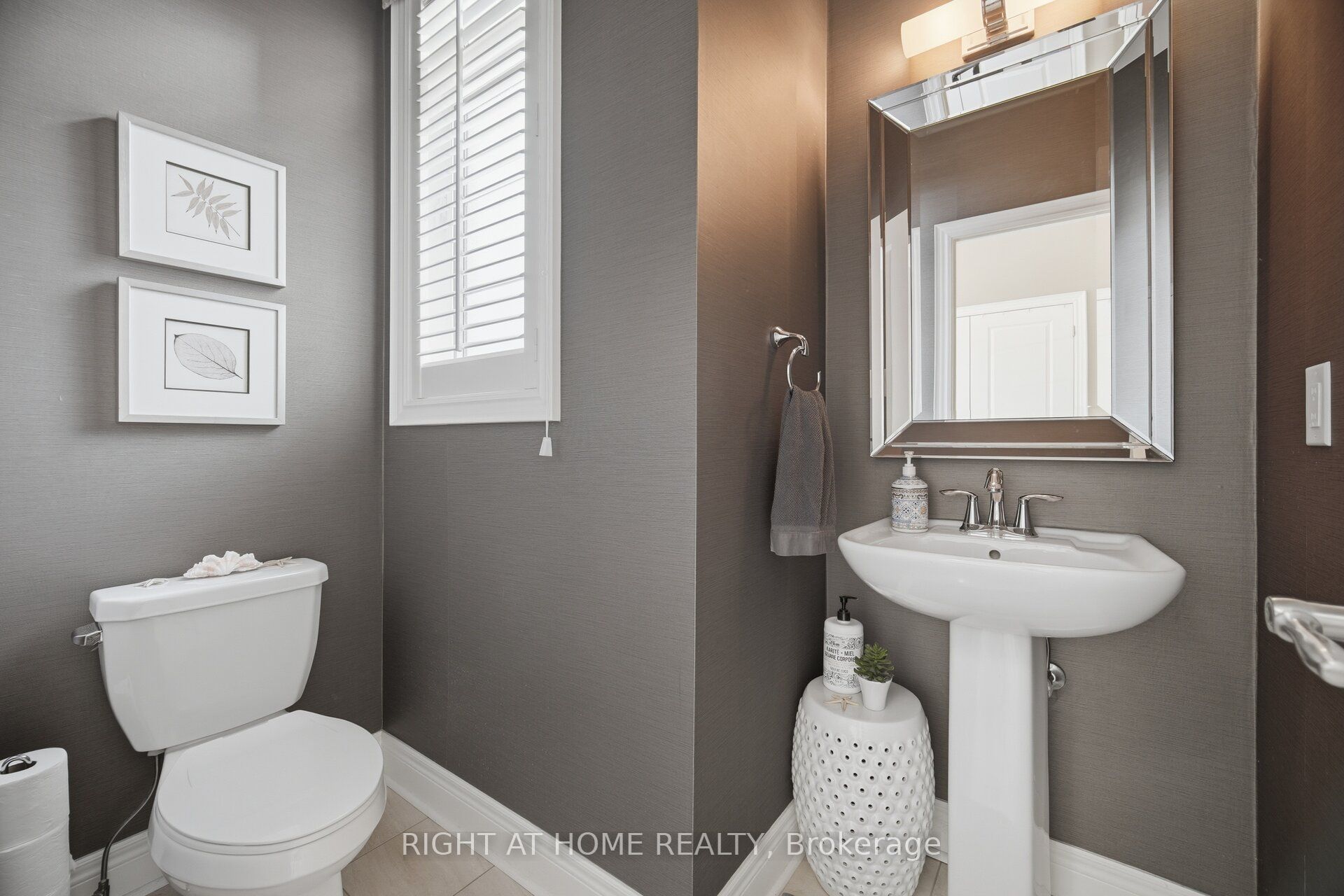 183 Kaitting Trail Property Photo 18