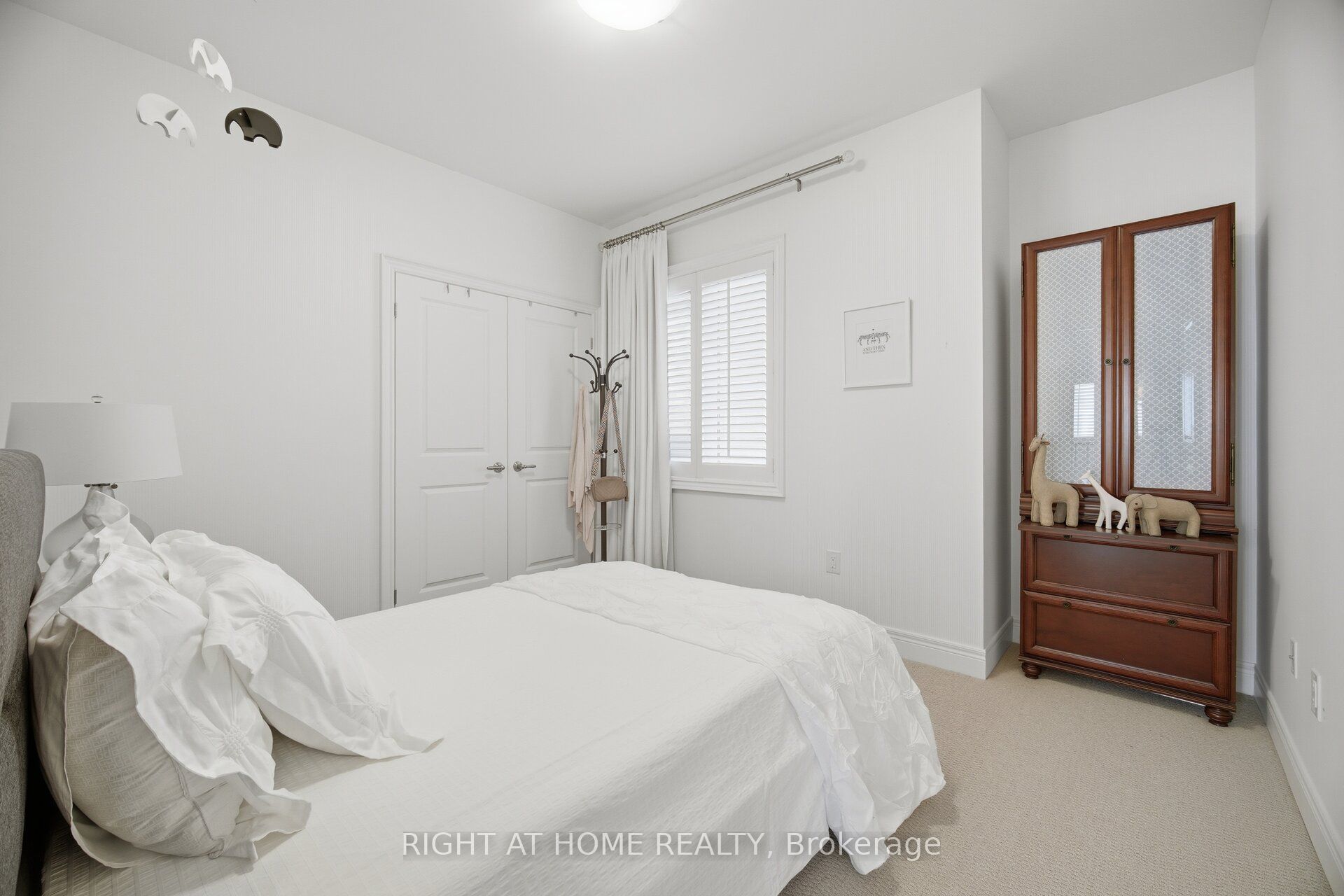 183 Kaitting Trail Property Photo 32