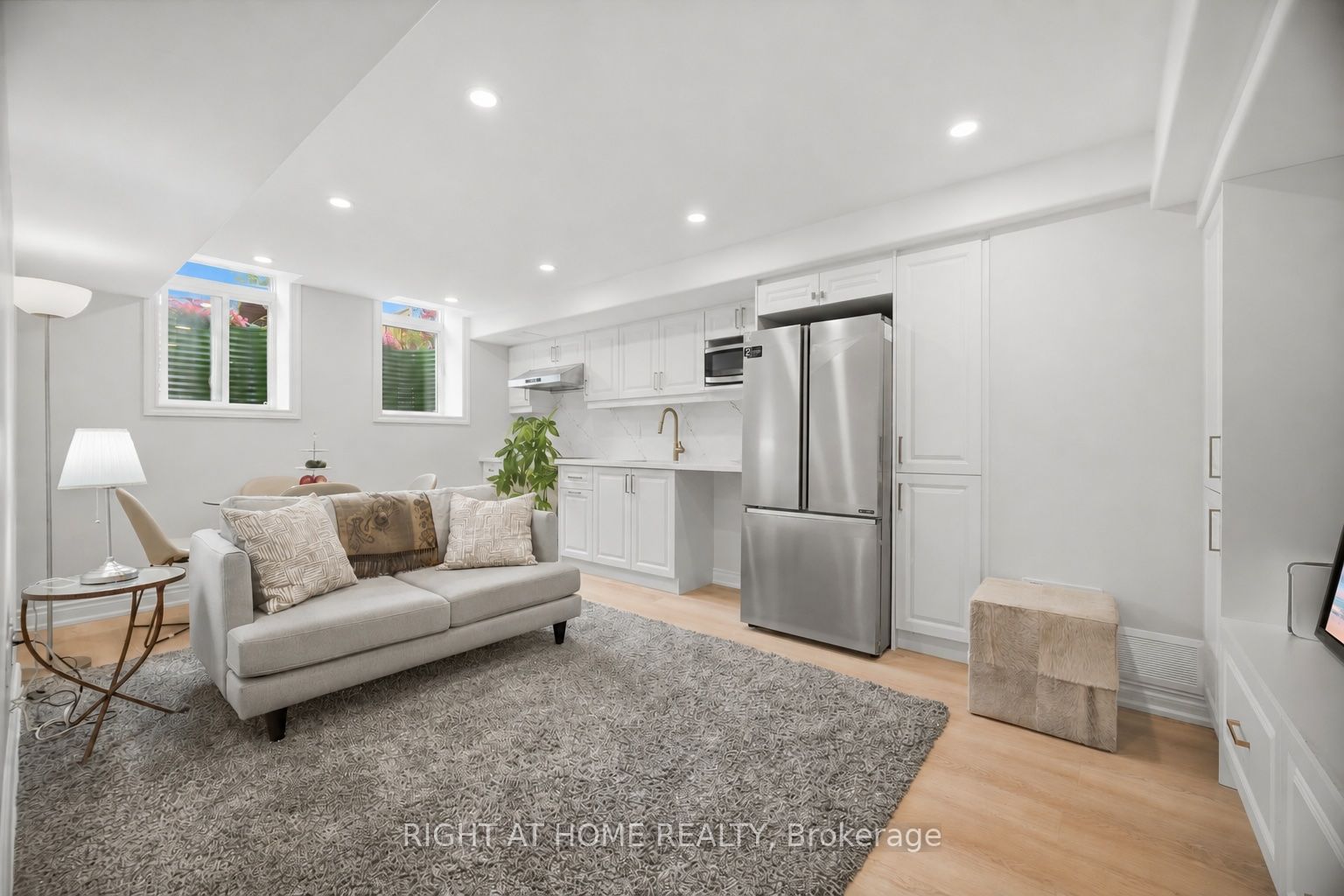 183 Kaitting Trail Property Photo 38