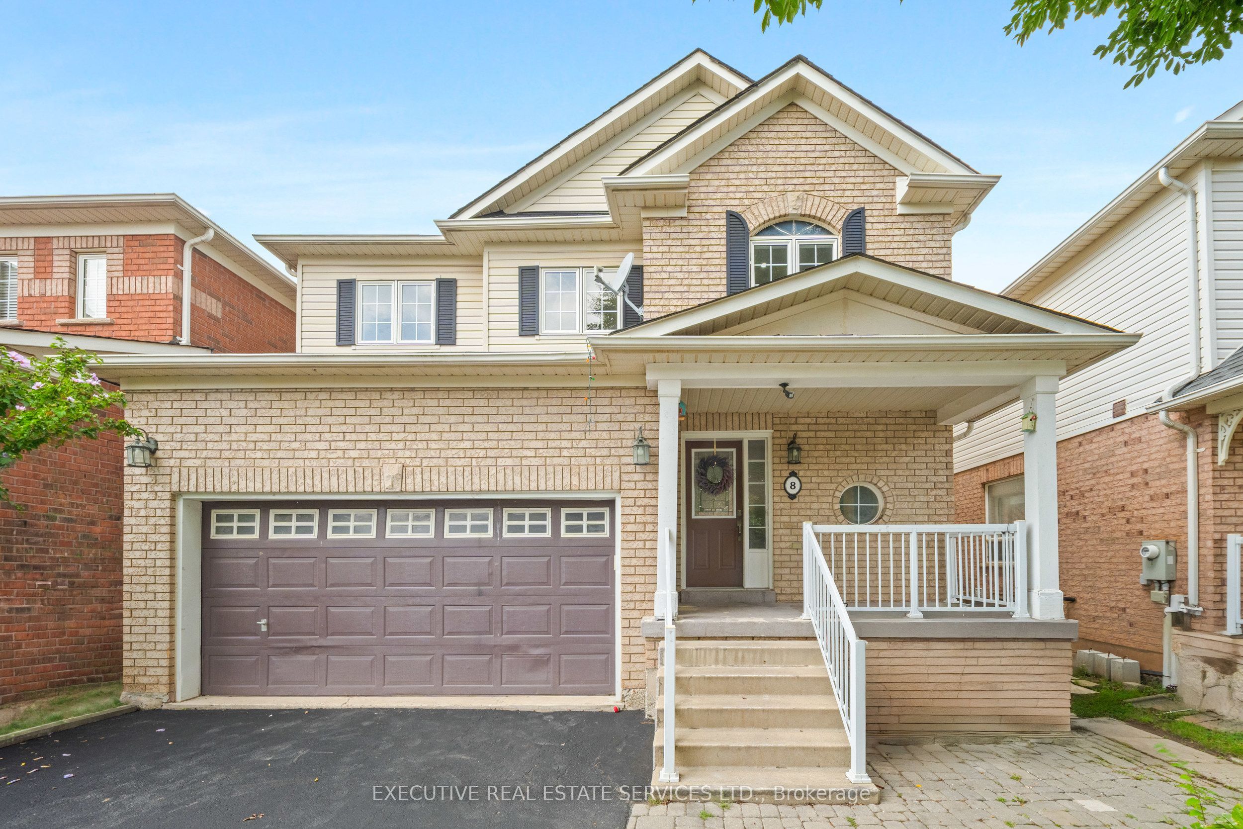 8 Spencer Drive