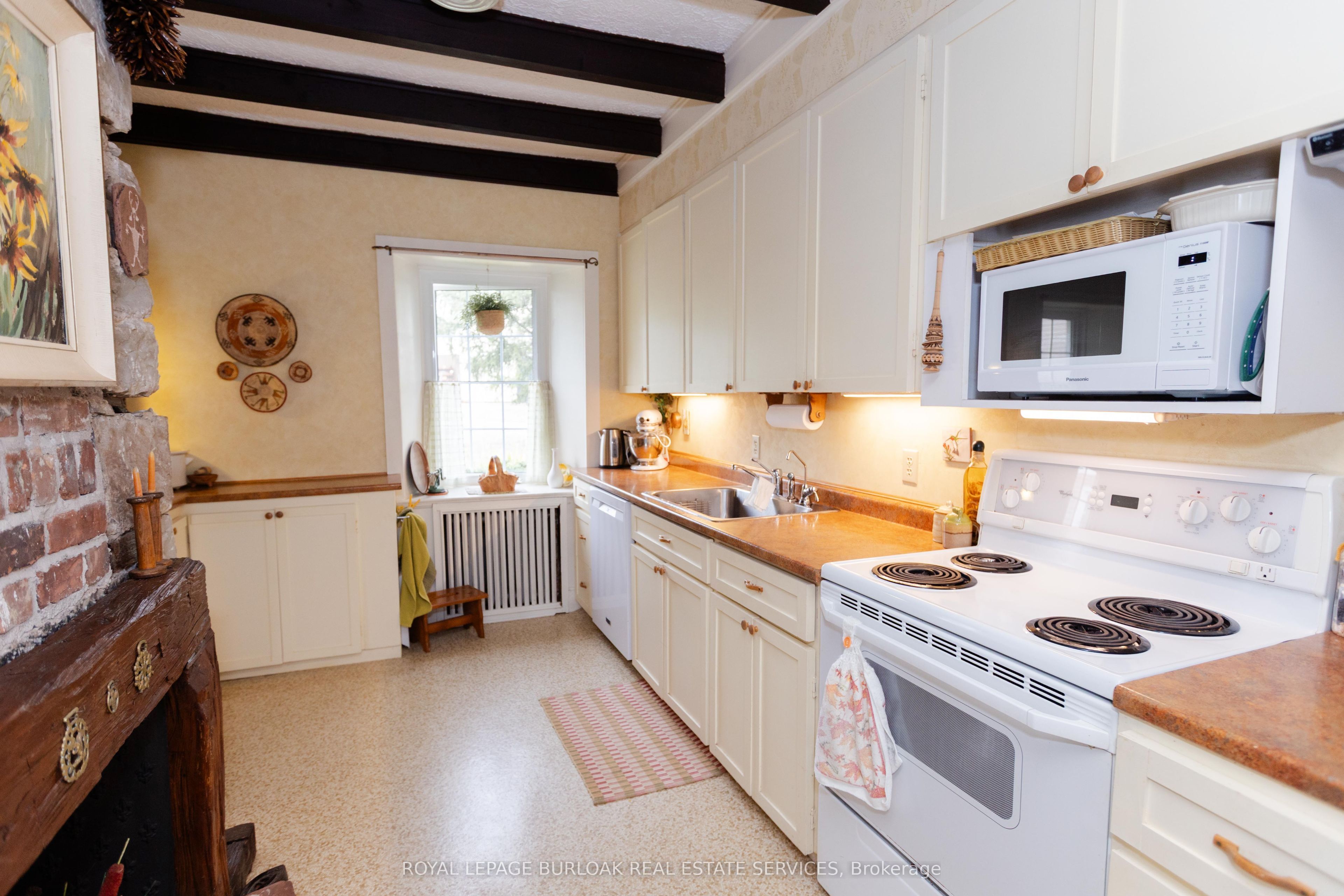 7682 Old Tremaine Road Property Photo 20