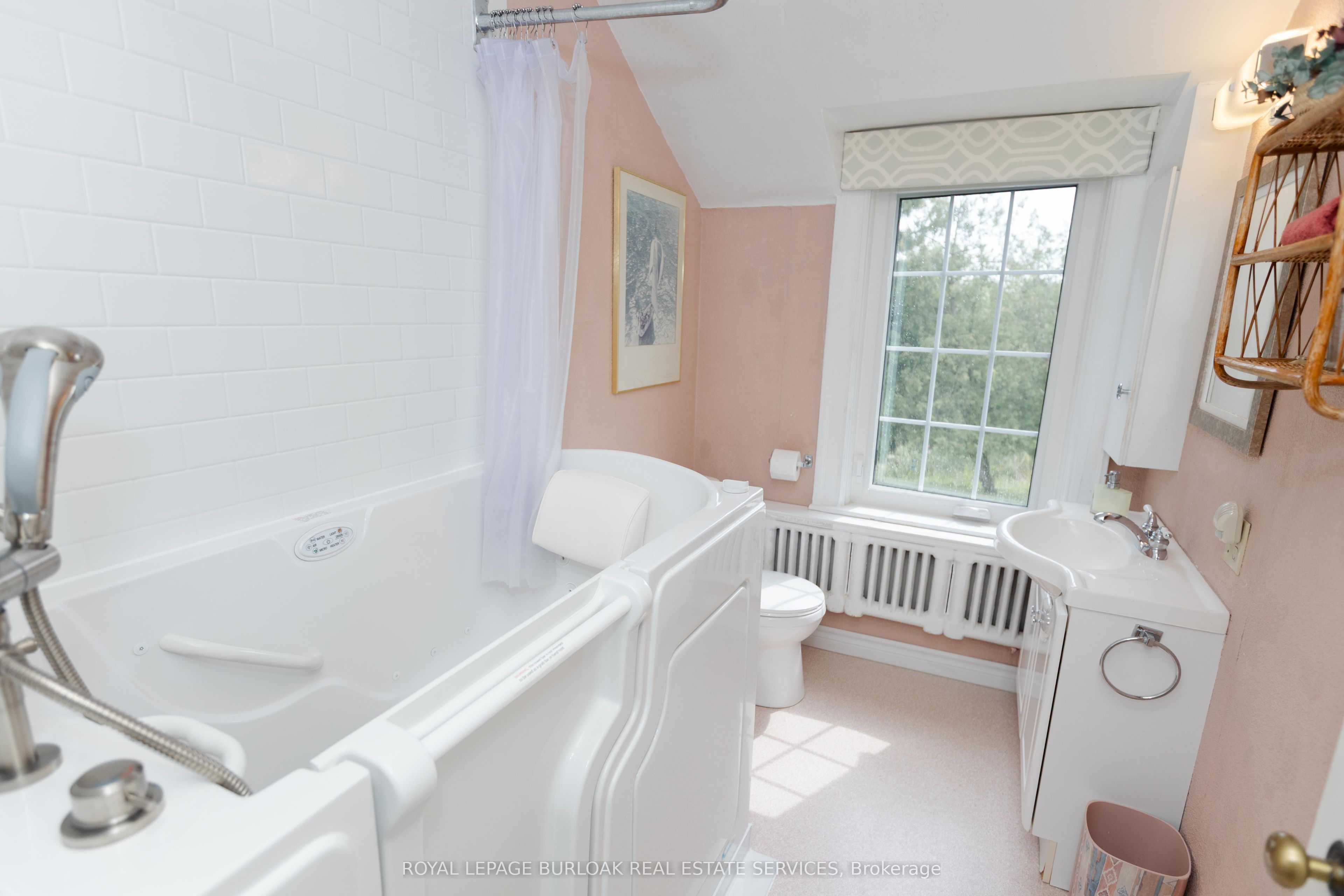 7682 Old Tremaine Road Property Photo 32