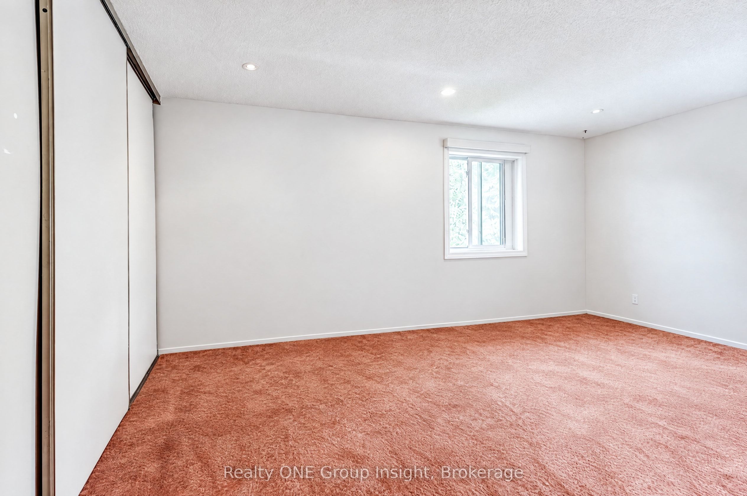 2713 Andorra Circle Property Photo 7